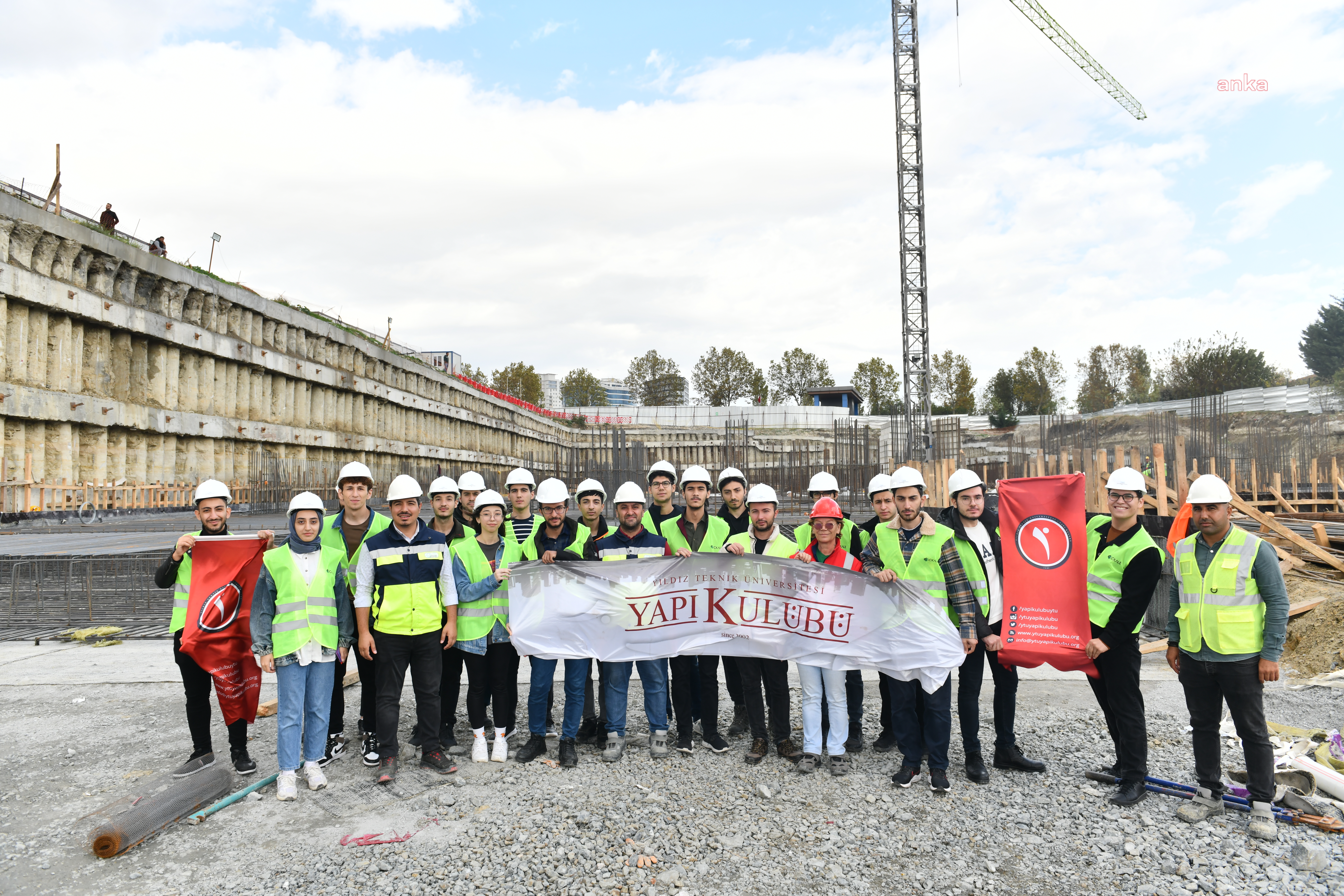 ESENYURT BELEDİYESİ'NİN KAMPÜS LİSE PROJESİ’NE YOĞUN İLGİ