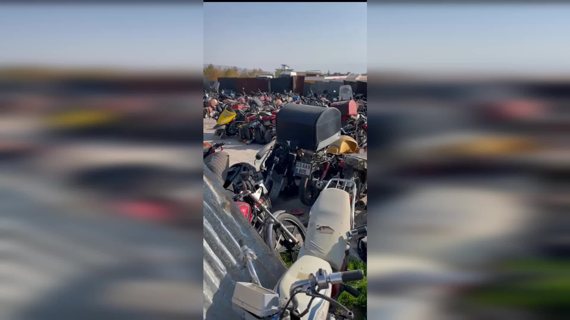 ELAZIĞLI YEDİEMİN OTOPARK İŞLETMECİSİ: "YEDİEMİNLERDEKİ ARAÇLARIN SATIŞIYLA DEVLETİN KASASINA 100 MİLYON LİRA GİRMİŞ OLACAK"
