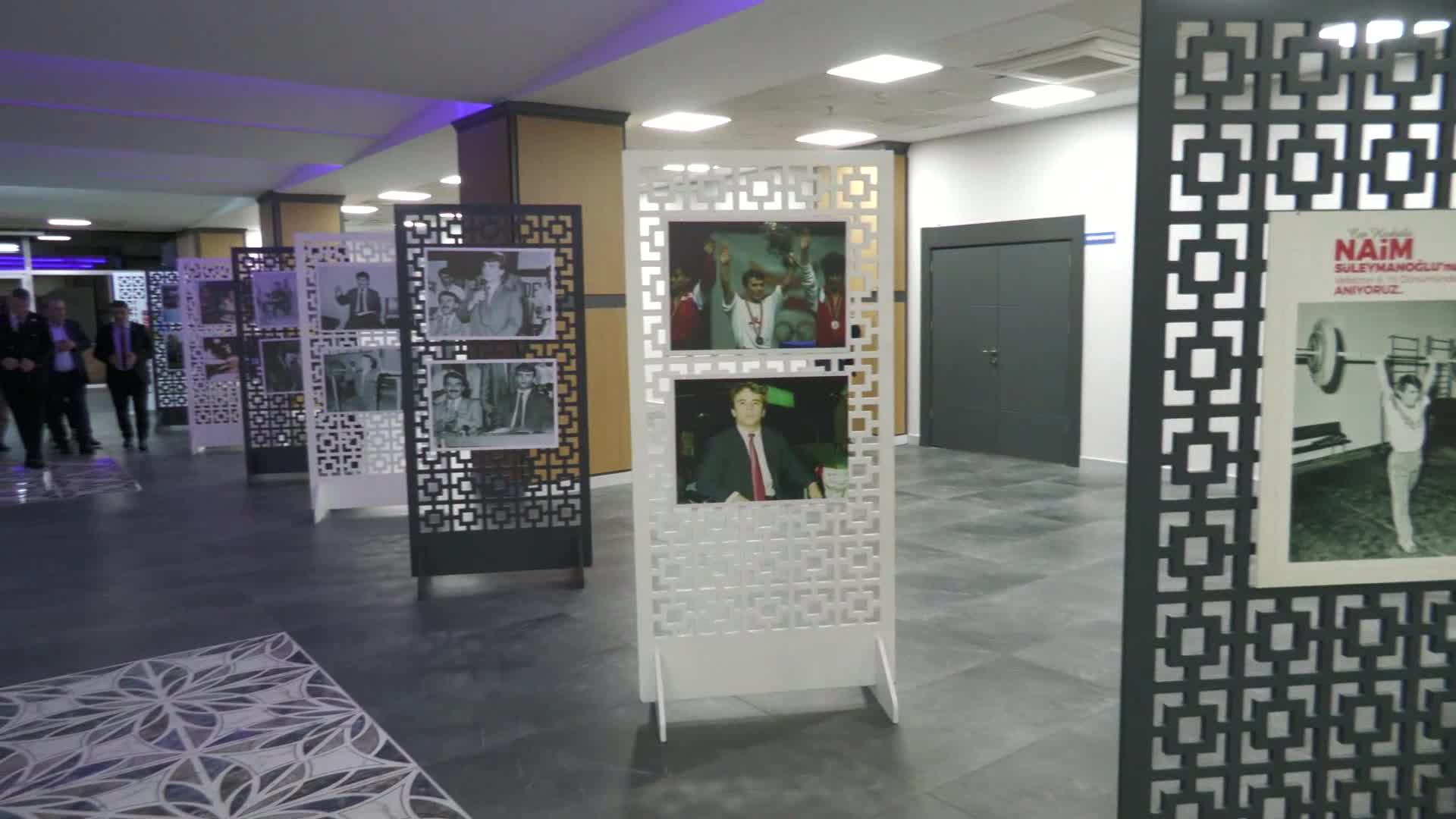 NAİM SÜLEYMANOĞLU, ESENYURT’TA ANILDI