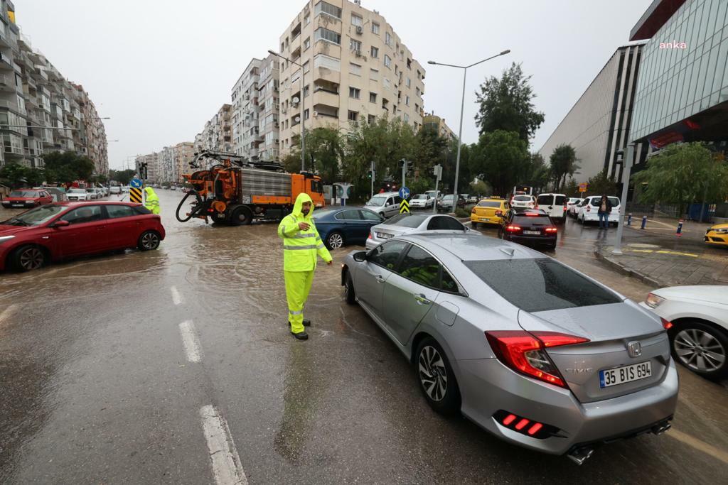 İZMİR'DE METREKAREYE 58,5 KİLOGRAM YAĞIŞ DÜŞTÜ