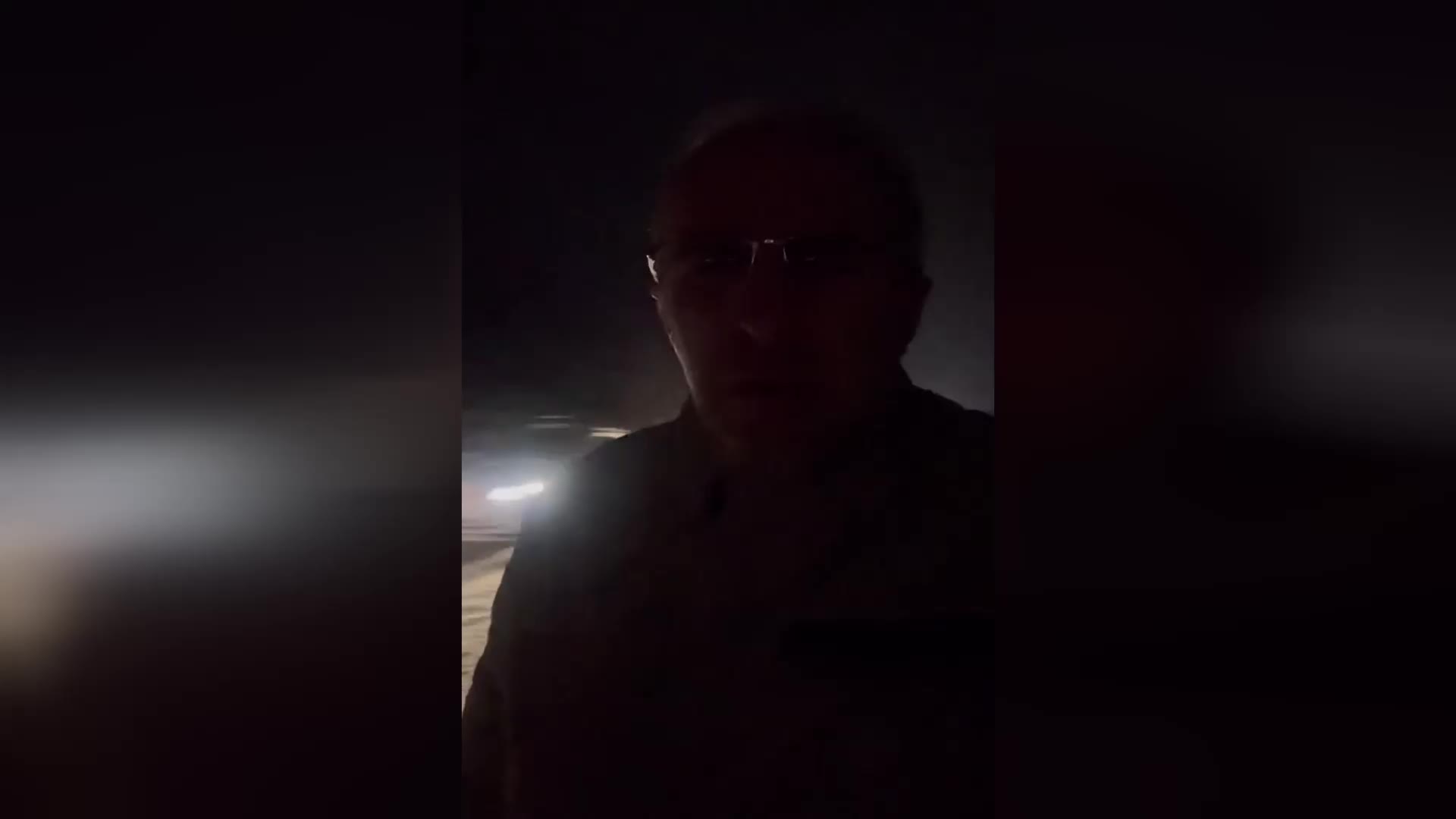 ÇERKEŞ-GEREDE YOLU, KAR YAĞIŞI NEDENİYLE KAPANDI… SAADET PARTİLİ KAYA: “YAŞLILAR VAR, ÇOCUKLAR VAR. GIDASI BİTENLER, YAKITI TÜKENENLER VAR… DOKUZ SAAT, 10 SAATTEN BERİ BURADAYIZ”