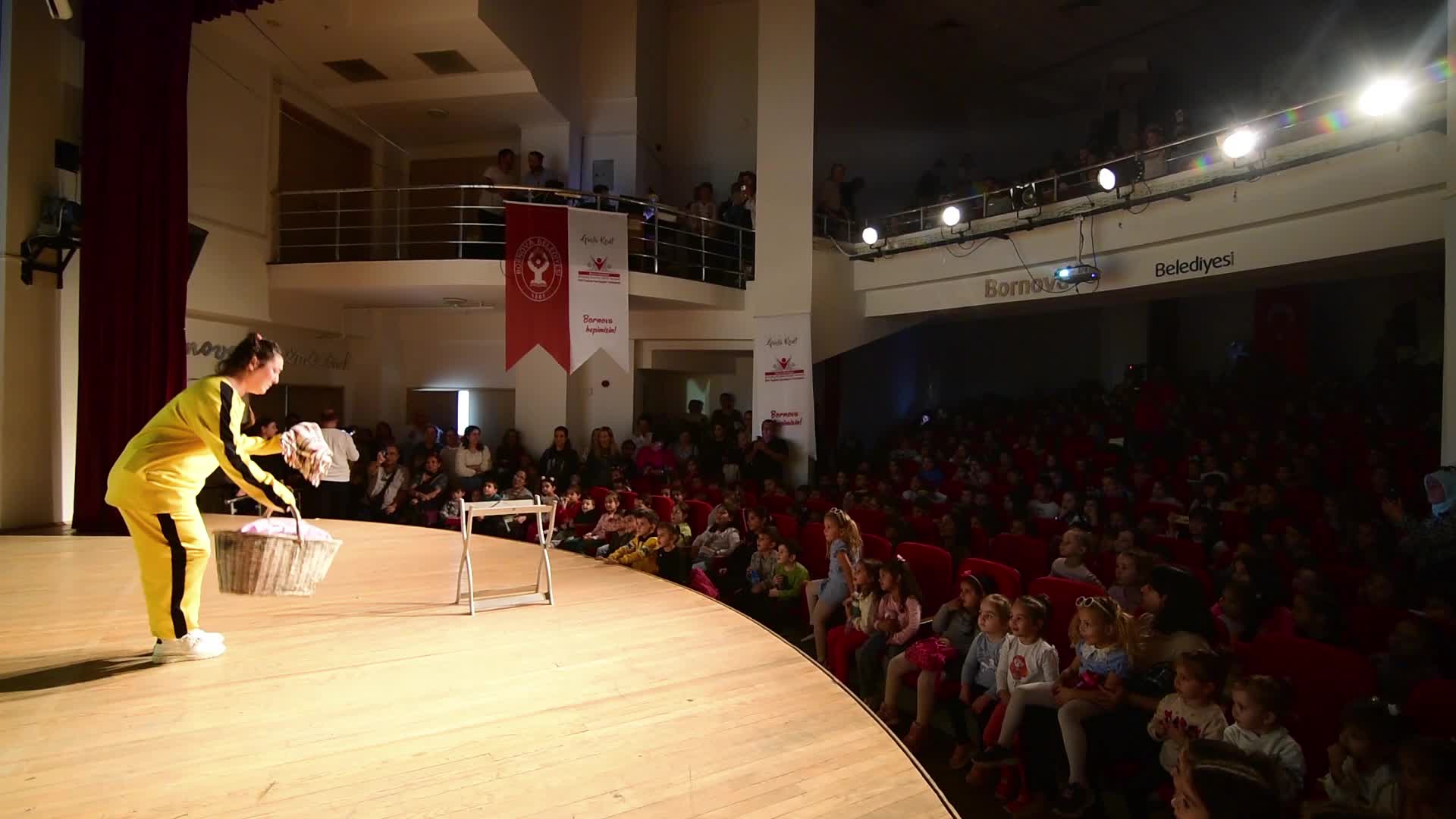 İZMİR BORNOVA STK YERLEŞKESİ'NDE ARA TATİL KEYFİ