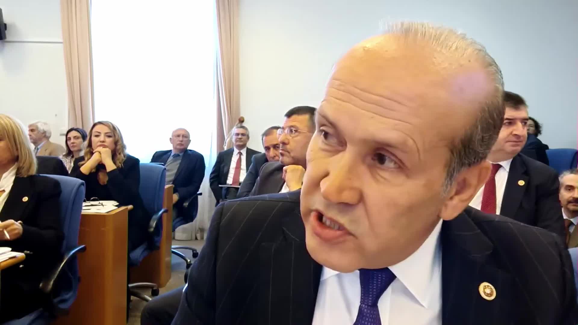 NAMIK TAN: “ÜLKEMİZ AİHM KARARLARINI, CUMHURBAŞKANI ERDOĞAN’IN KEYFİ TUTUMUNA BİNAEN TANIMIYOR… NİCELERİNİN HUKUKA AYKIRI USULLERLE YARGILANDIĞINA VE CEZAEVİNE ATILDIĞINA DAİR AİHM KARARLARI HİÇE SAYILIYOR”