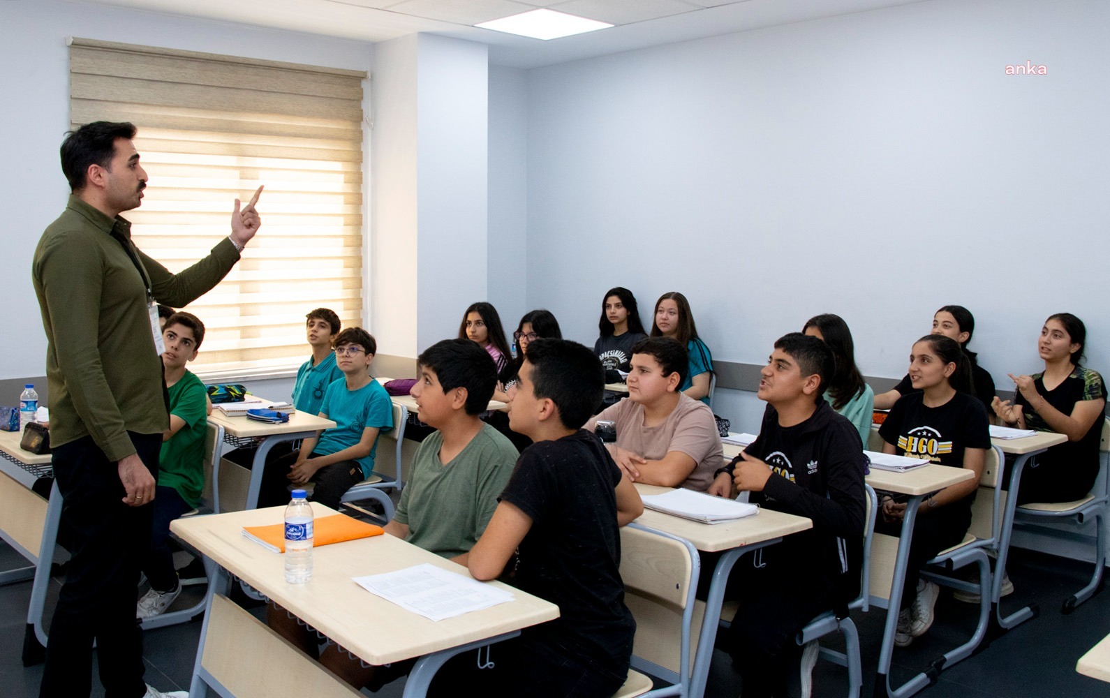 MERSİN BÜYÜKŞEHİR'DE ÖĞRETMEN DE, ÖĞRENCİ DE, VELİ DE MEMNUN
