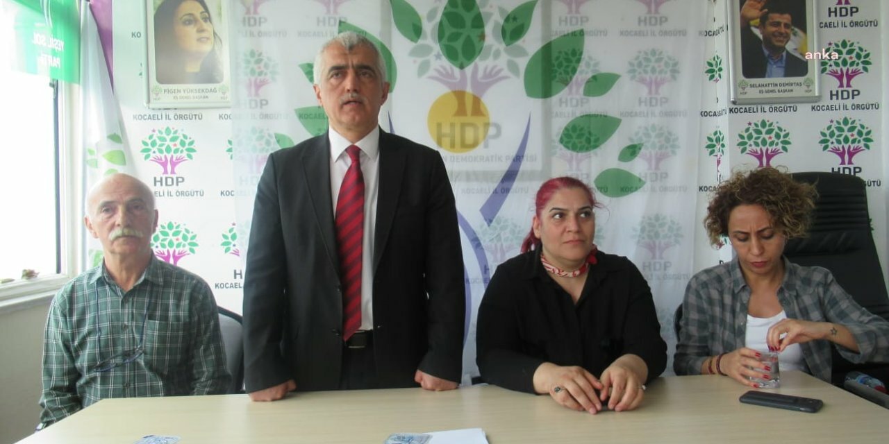 BAKAN YERLİKAYA, ÖMER FARUK GERGERLİOĞLU’NA SALDIRI GİRİŞİMİNE SORUŞTURMA AÇILDIĞINI SÖYLEDİ, SALDIRGANLARIN MHP’Lİ OLDUĞU İDDİASINA “BİRİMLERİMİZDE SİYASİ PARTİ ÜYE KAYDI SORGULAMA SİSTEMİ BULUNMAMAKTADIR” YANITINI VERDİ
