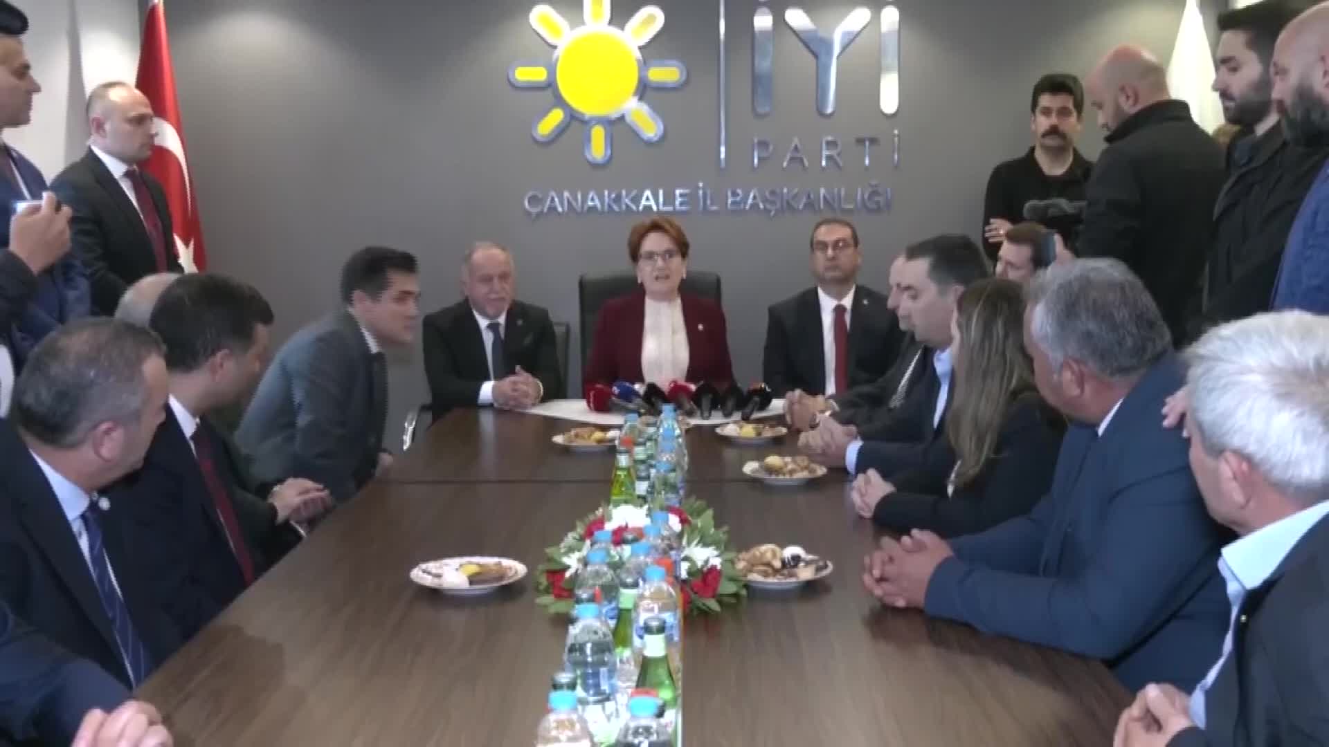 AKŞENER: “PARTİMİZDEN AYRILAN ARKADAŞLARIMIZIN, İSTİFA EDEN ARKADAŞLARIMIZ HAKKINDA KONUŞMAMAYA ÖZEN GÖSTERDİM... EDEP, HAYA, AHLAK DUYGUSU SİYASETTE ÇOK ÖNEMLİDİR”