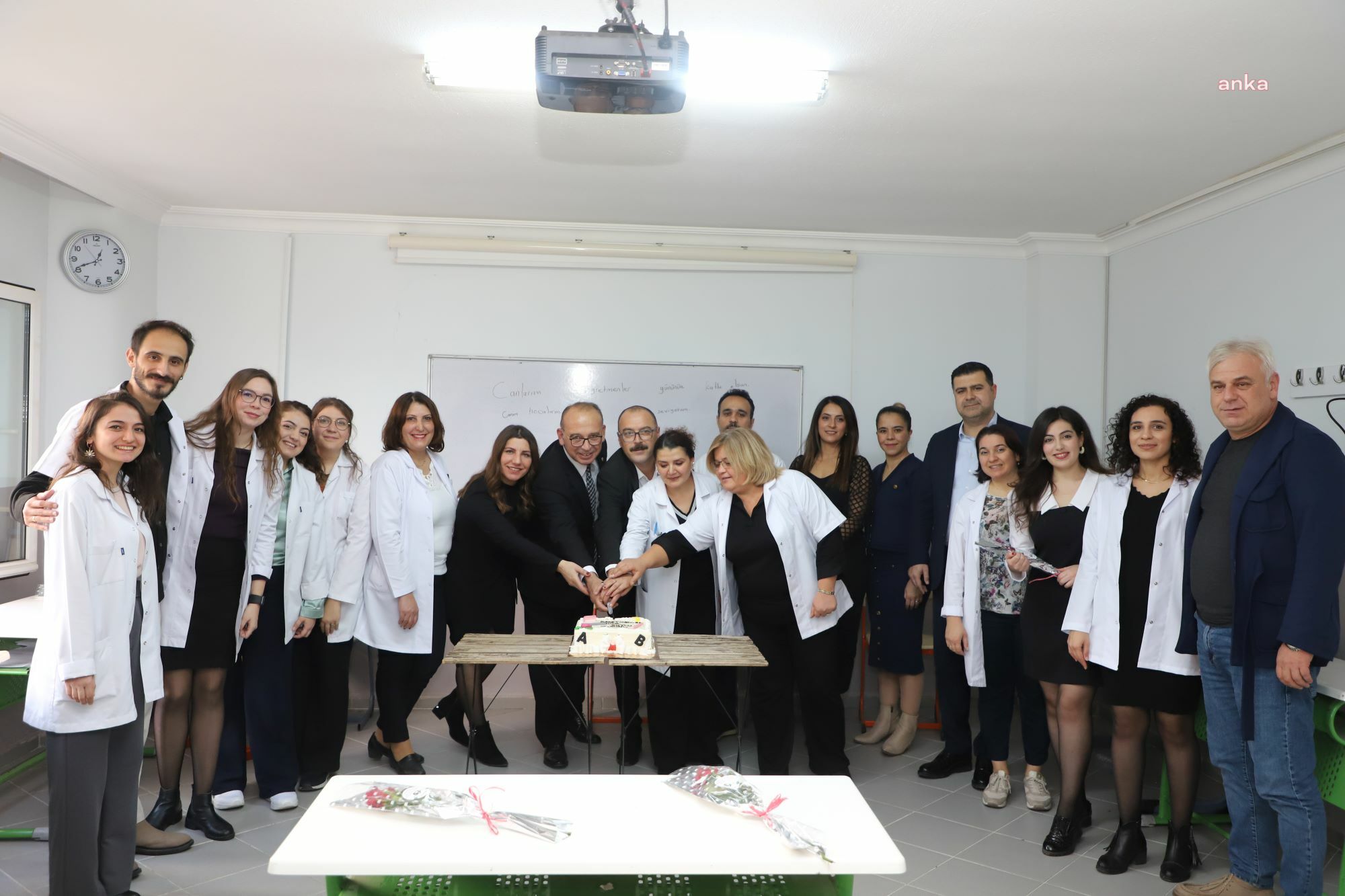 TURGUTLU BELEDİYE BAŞKANI AKIN’DAN 24 KASIM ÖĞRETMENLER GÜNÜ ZİYARETLERİ