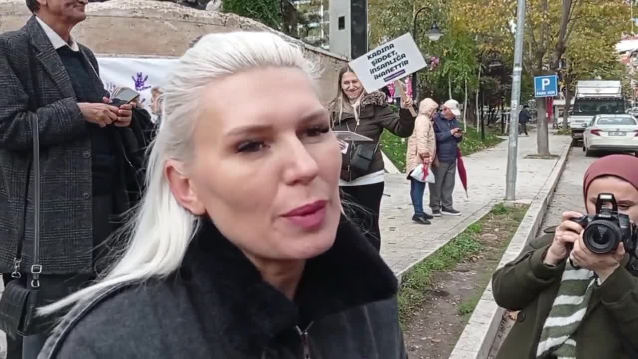 BİLECİK BELEDİYE BAŞKAN VEKİLİ SUBAŞI, KÖPEK ÖLÜMLERİNE İLİŞKİN KONUŞTU: "ARKADA BAMBAŞKA BİR KOMPLO ÇIKTI"