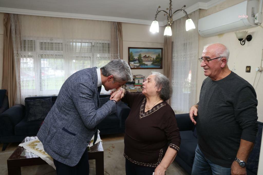 MARMARİS BELEDİYE BAŞKANI OKTAY, ÖĞRETMENİNİ UNUTMADI