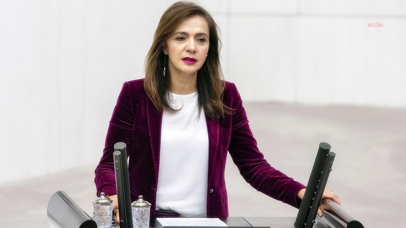 GAMZE AKKUŞ İLGEZDİ: "BİR YIL ÖNCE 301 LİRA OLAN EV TİPİ MUTFAK TÜPÜNÜN FİYATI 580 LİRAYI GEÇTİ. VATANDAŞIN DAYANACAK GÜCÜ KALMADI. TÜPTEN ALINAN ÖTV KALDIRILMALI, KDV ORANI DA DERHAL DÜŞÜRÜLMELİ”
