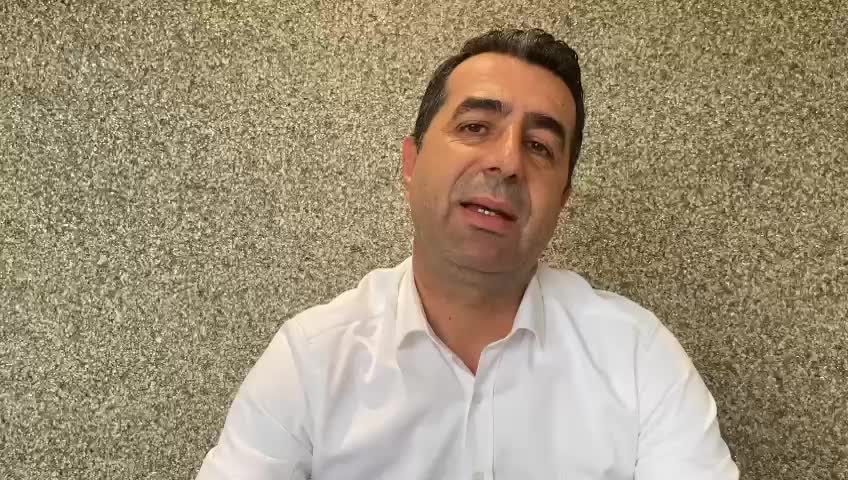 ERHAN ADEM’DEN BAKAN YUMAKLI’YA: “VERMENİZ GEREKEN DESTEK HEM GÜBREDE HEM DE MAZOTTA YÜZDE 50 SÜBVANSE UYGULAMAKTIR. ANCAK ÇİFTÇİMİZİ O ZAMAN MUTLU EDERSİNİZ”