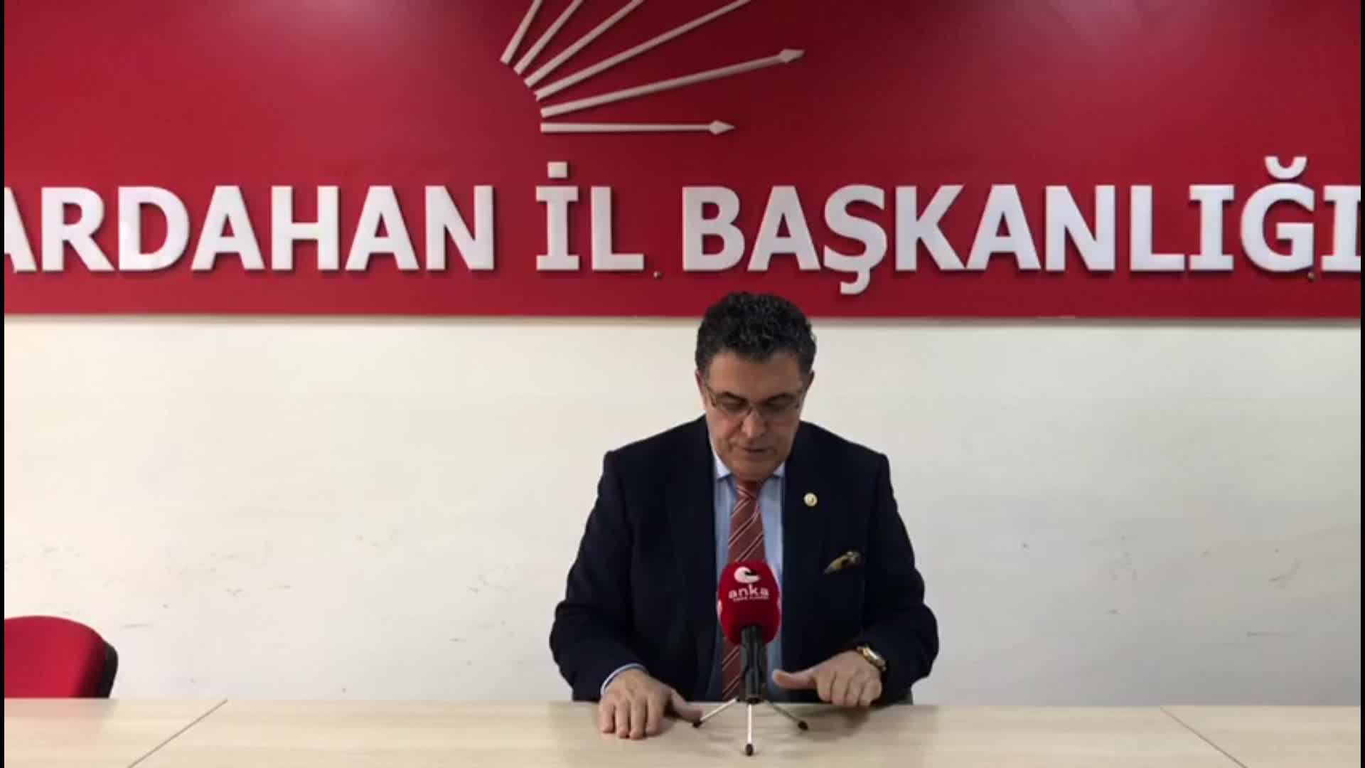 ARDAHAN BELEDİYE BAŞKANI DEMİR, YEREL SEÇİMLER İÇİN ADAYLIK BAŞVURUSUNU YAPTI: "4 KİŞİDEN 3'ÜNÜN OYUNU ALACAĞIZ"