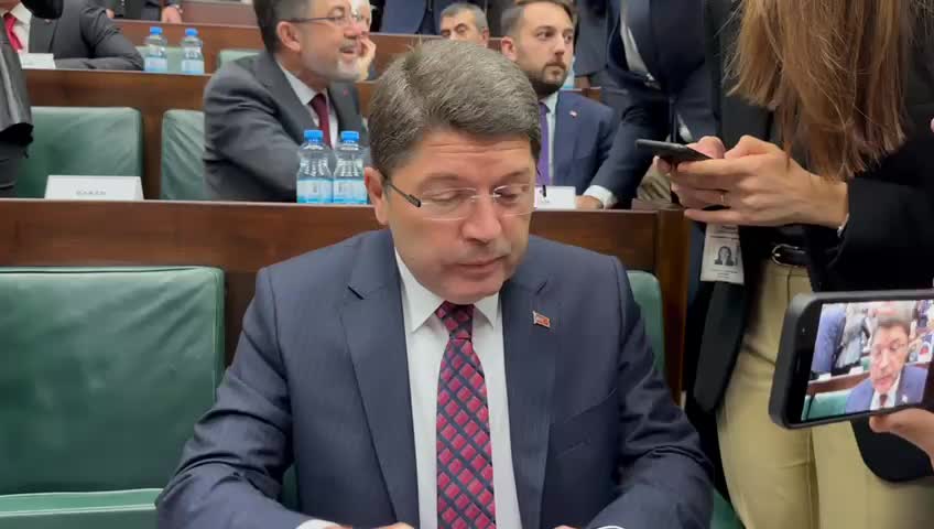 YILMAZ TUNÇ: KADINA YÖNELİK ŞİDDET, AİLENİN KORUNMASI, ÇOCUKLARIN KORUNMASI KONUSUNDA HASSASİYETİMİZ ORTADA. BUNLAR BİZİM KIRMIZI ÇİZGİMİZ