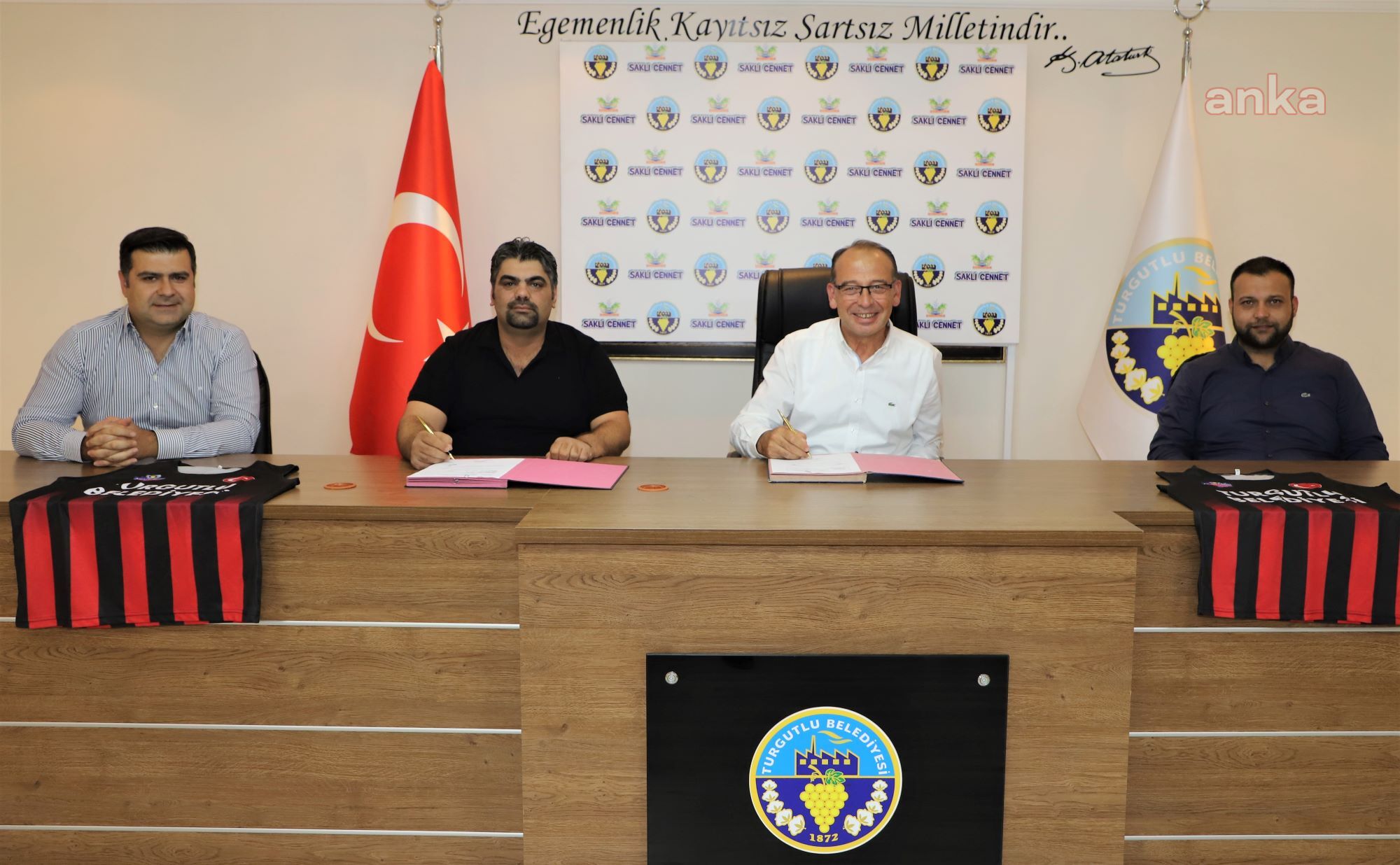 TURGUTLU BELEDİYESPOR KADIN BASKETBOL TAKIMI SIRT REKLAMI "SAKLI CENNET"TEN
