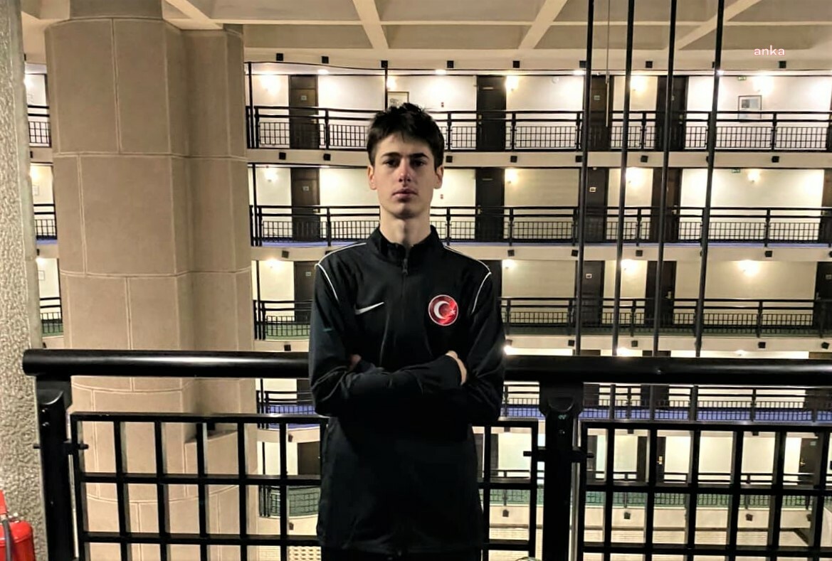 BORNOVA'NIN GURURU BEKİR OSMANOĞLU, TEAKWONDO BALKAN ŞAMPİYONU OLDU