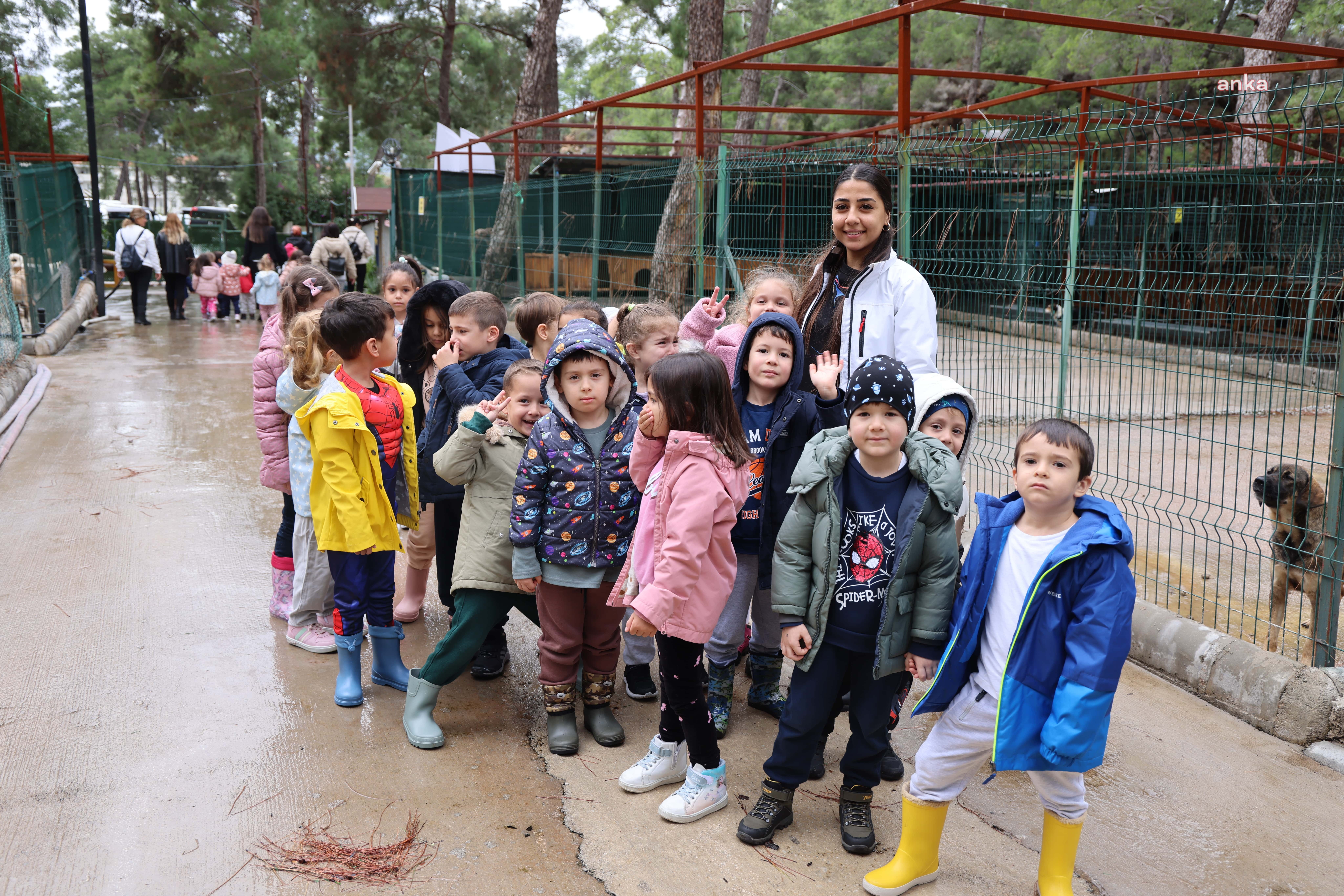 MARMARİSLİ KREŞ ÖĞRENCİLERİNDEN CAN DOSTLARA ZİYARET