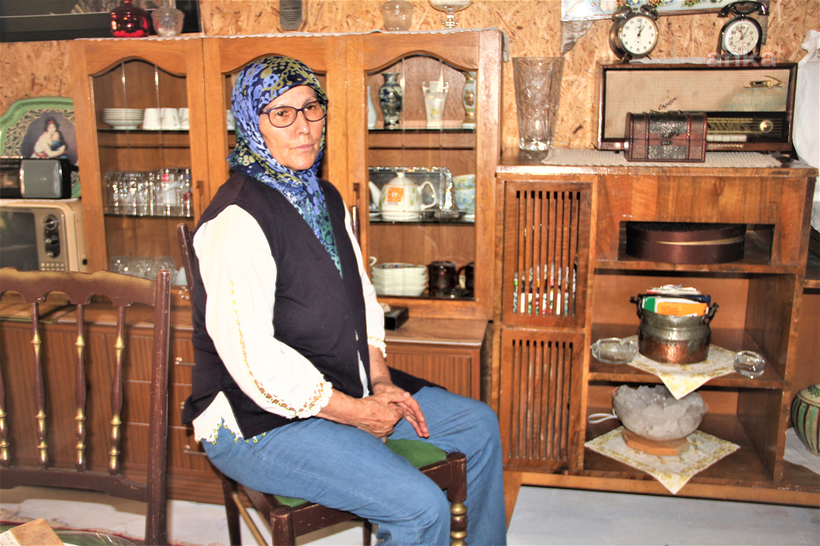 ANTİKA TUTKUSU NEDENİYLE EVİNİ MÜZEYE ÇEVİRDİ