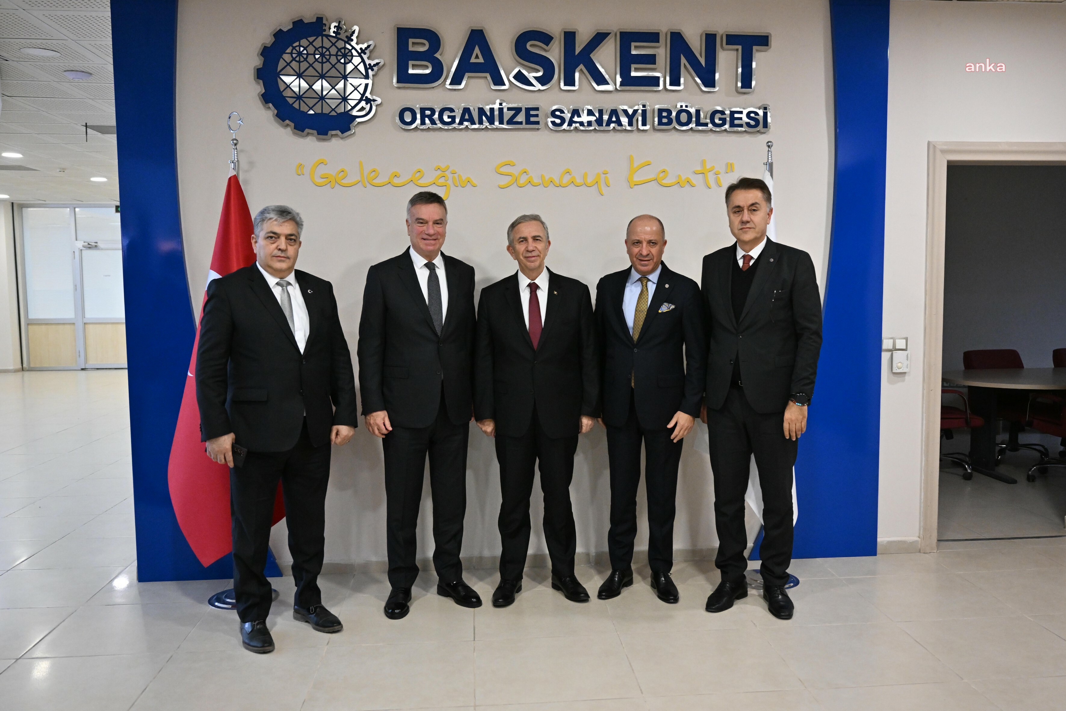 MANSUR YAVAŞ: “SANAYİDE KADIN İSTİHDAMI ÇOK ÖNEMLİ”