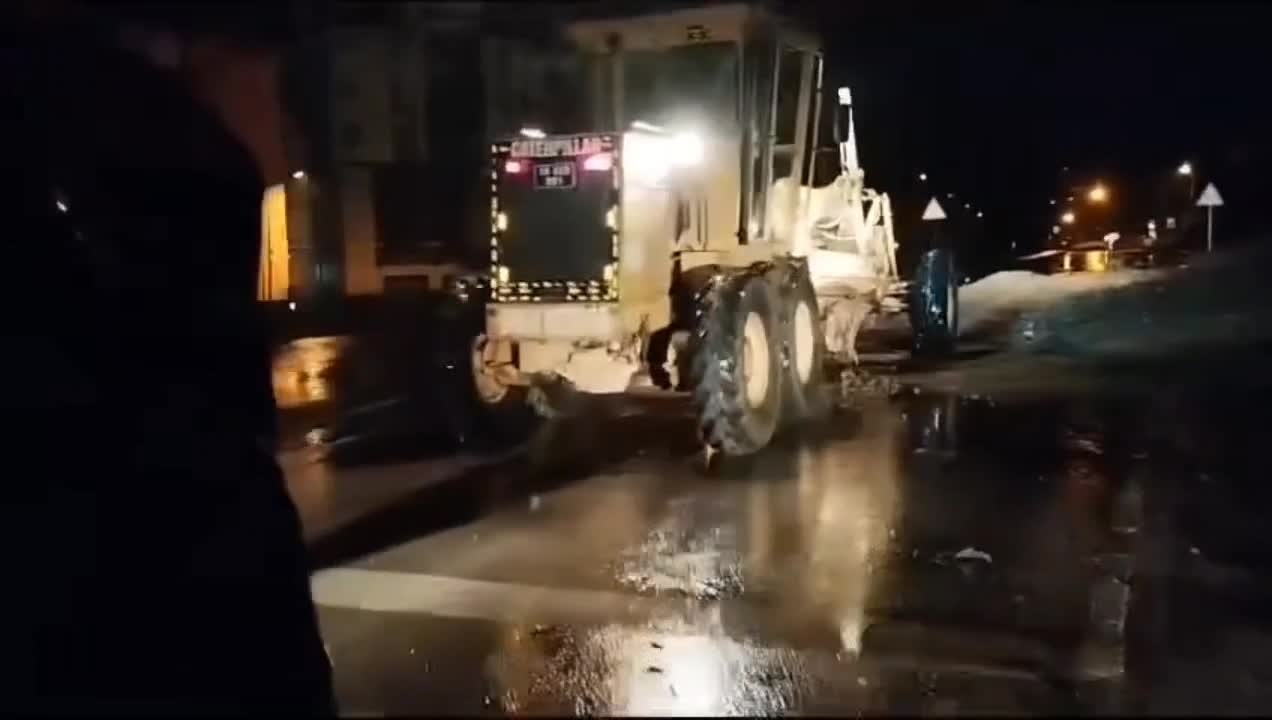 GEMLİK'TE FELAKETİN YARALARI SARILIYOR