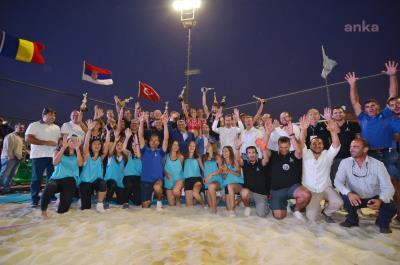 PLAJ VOLEYBOLUNUN EN İYİLERİ, İZMİR'E GELİYOR