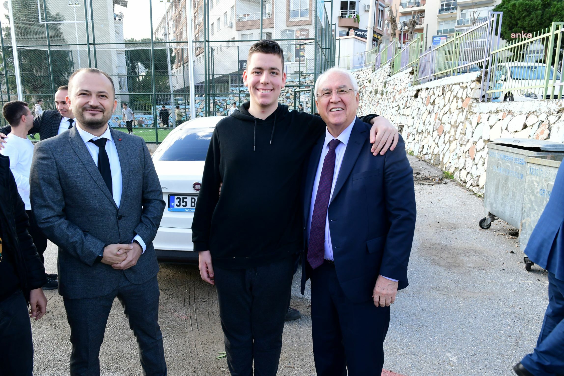KARABAĞLAR BELEDİYE BAŞKANI MUHİTTİN SELVİTOPU'DAN “ÖZEL” OKULA ZİYARET