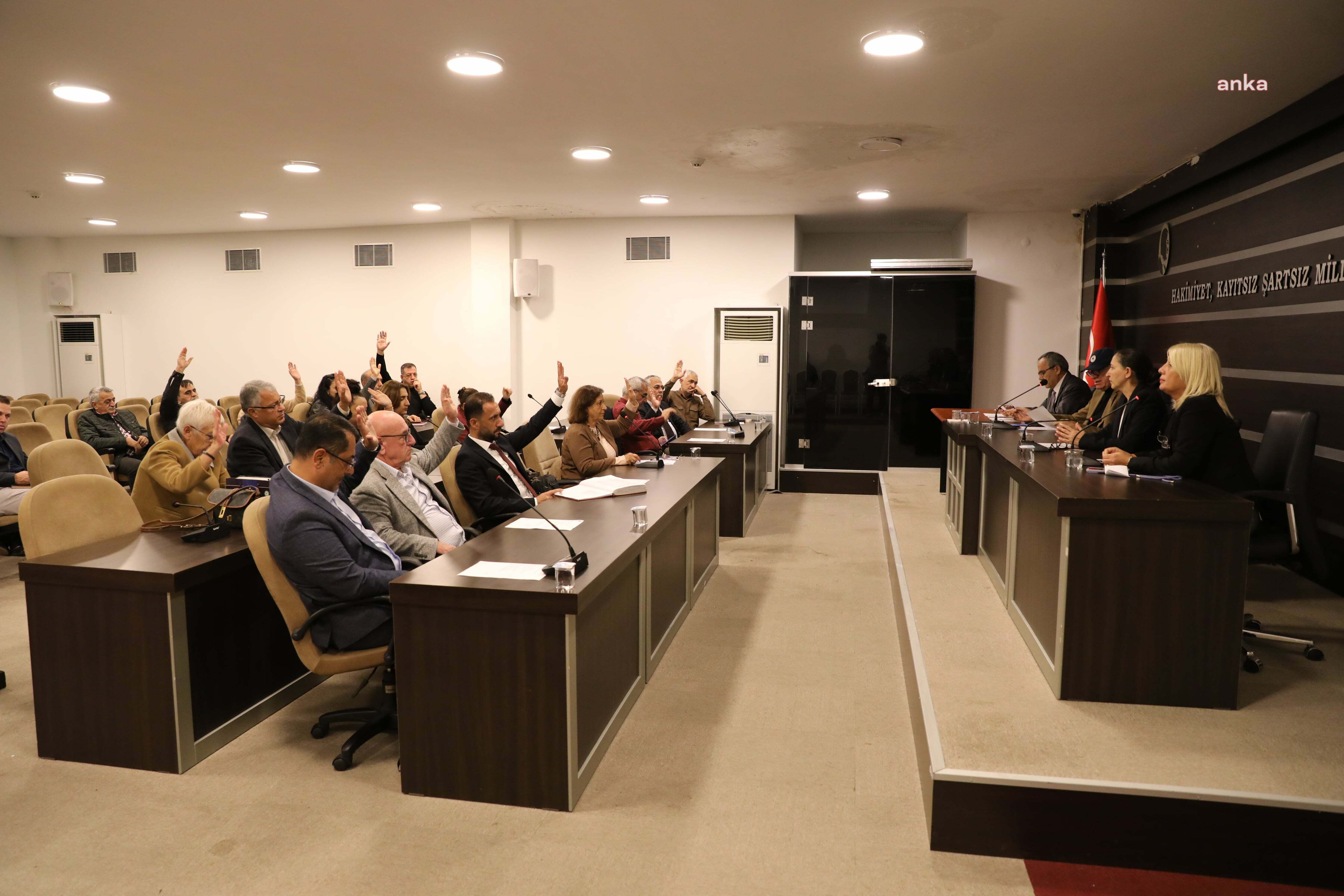 NARLIDERE’DE YILIN SON MECLİSİ