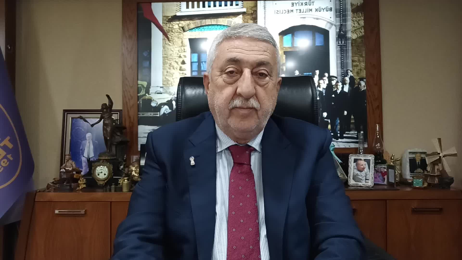 TESK BAŞKANI PALANDÖKEN: “BANKALAR ELİNİ TAŞIN ALTINA KOYMALI. POS KOMİSYON ORANLARINA SINIRLAMA GETİRİLMELİ"