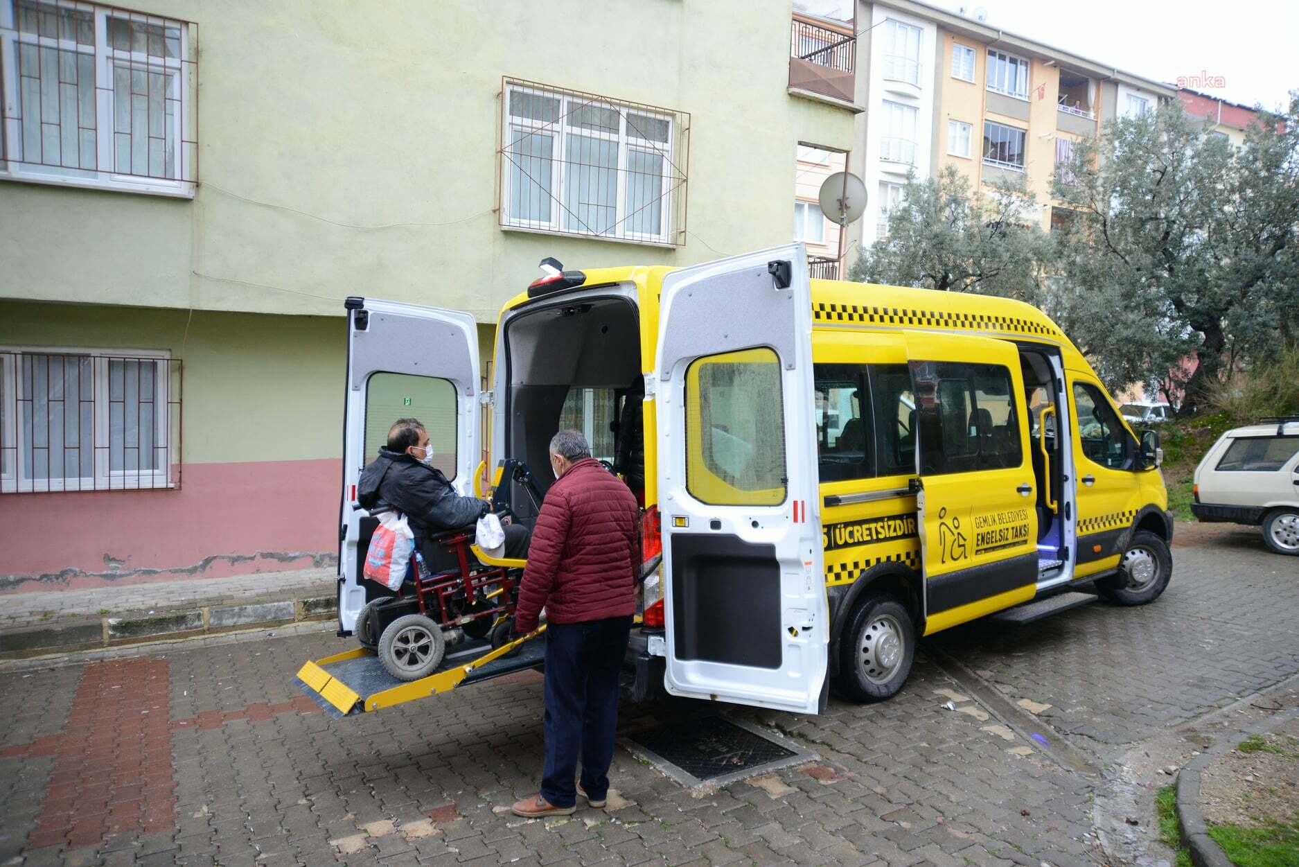 GEMLİKTE ENGELLER ORTADAN KALKIYOR