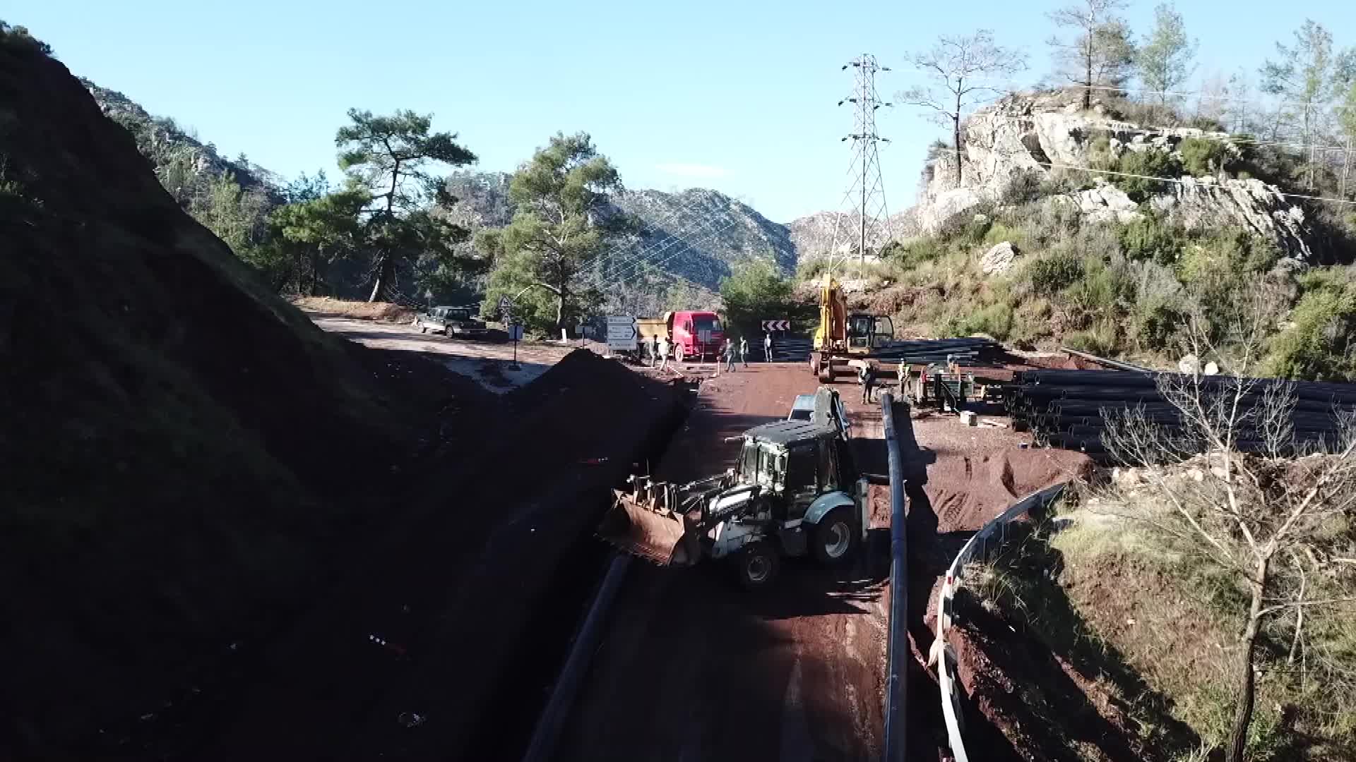 MUĞLA'DA BOZBURUN İÇME SUYU HATTININ 2 BİN 500 METRESİ TAMAMLANDI