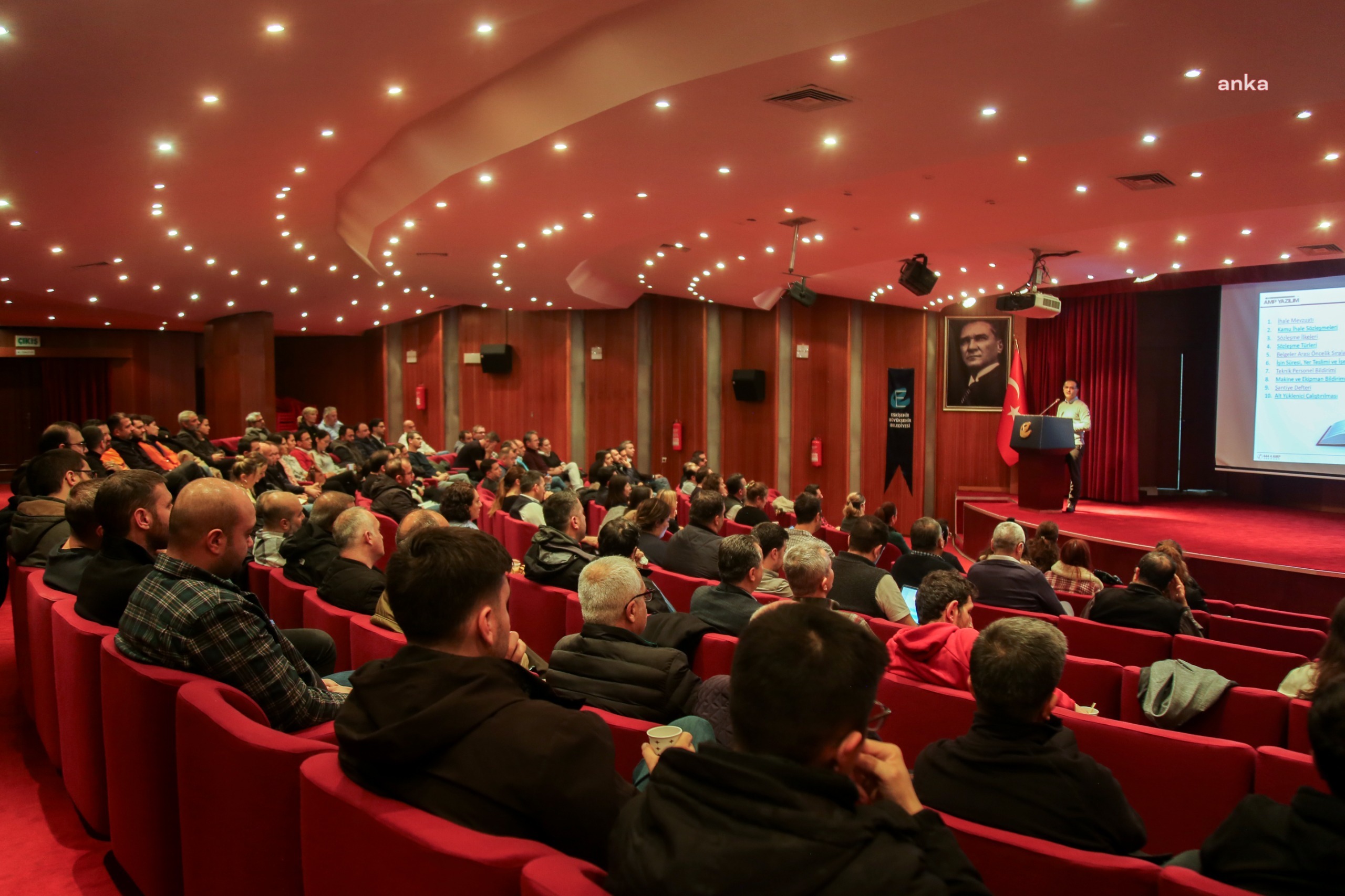 ESKİŞEHİR BÜYÜKŞEHİR PERSONELİNE HİZMET İÇİ EĞİTİMLER SÜRÜYOR