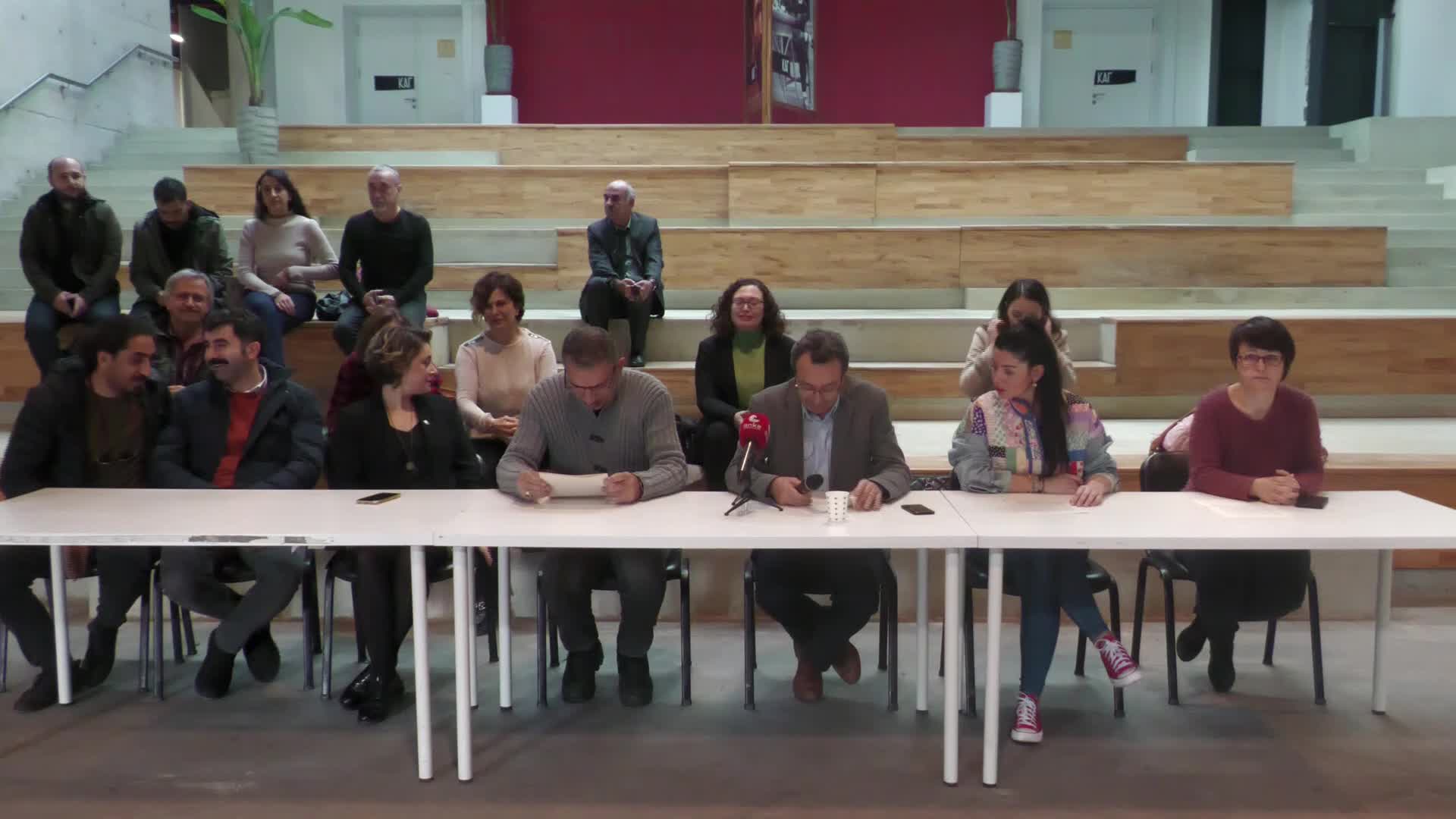 TMMOB İZMİR’DE KENT SEMPOZYUMU DÜZENLEYECEK. AKDEMİR: “CUMHURİYET’İN 2. YÜZYILINDA ADALET VE DEMOKRASİ İÇİN MÜCADELE EDİYORUZ”