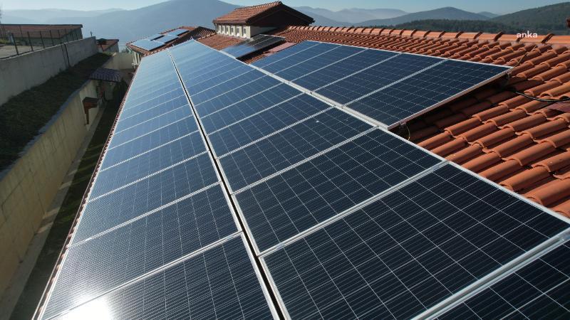 MUĞLA BÜYÜKŞEHİR BELEDİYESİ GEÇİCİ HAYVAN BAKIMEVİ'NDEKİ GÜNEŞ PANELLERİ BUGÜNE KADAR 305 BİN LİRALIK ELEKTRİK ÜRETTİ