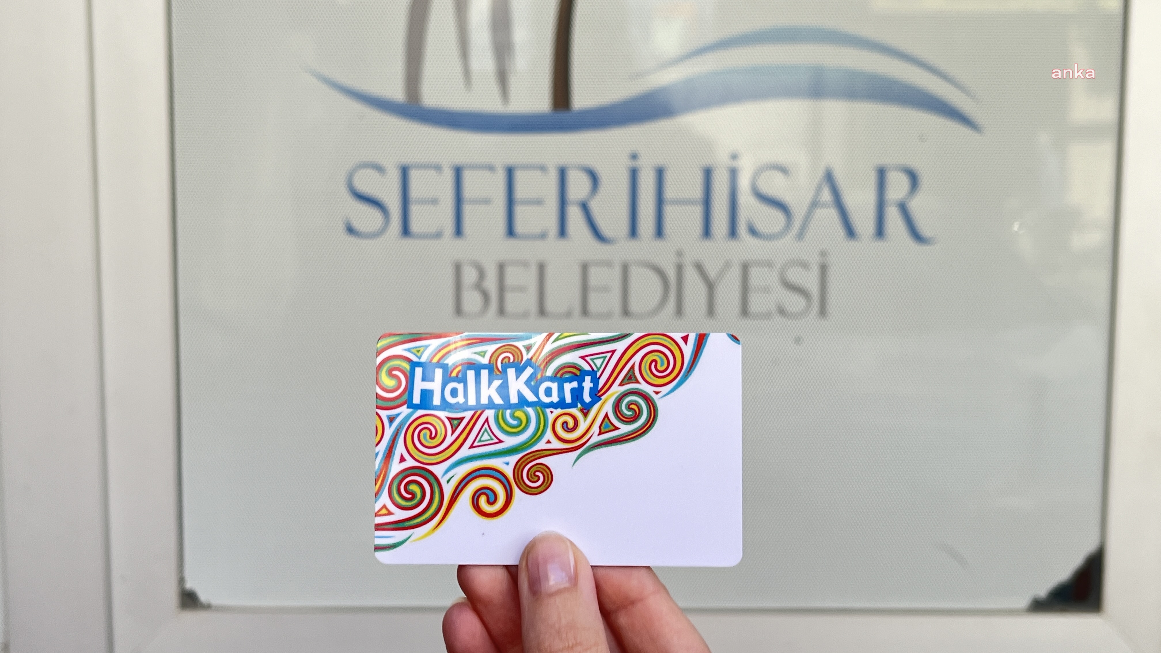 SEFERİHİSAR BELEDİYESİ “HALK KART” DESTEĞİNİ YÜKSELTTİ