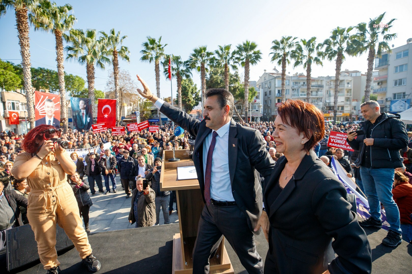DİKİLİ BELEDİYE BAŞKANI ADİL KIRGÖZ, YENİDEN ADAY OLDUĞUNU AÇIKLADI