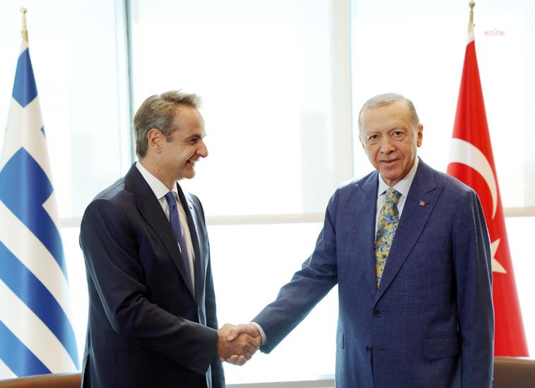 ERDOĞAN'IN ATİNA ZİYARETİ YUNAN BASININDA... PROTO THEMA: "TÜRKİYE'NİN EKONOMİK SORUNLARI, ERDOĞAN'IN ABD VE AVRUPA İLE İLİŞKİLERİNİN BOZULMASI GİBİ BİR DİZİ OLAY, 'DİYALOĞA' BİRAZ DAHA ERKEN VARMAMIZ İÇİN KATALİZÖR GÖREVİ GÖRDÜ"