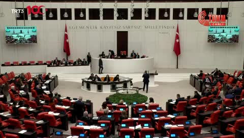 UTKU ÇAKIRÖZER: "BU TORBADA GIDA KUYRUKLARINDA BEKLEYEN DAR GELİRLİYİ FERAHLATACAK HİÇBİR ŞEY YOK ÇÜNKÜ BU SARAY YÖNETİMİNDE TENCERESİ BOŞ MİLYONLARI DÜŞÜNEN KİMSE YOK"