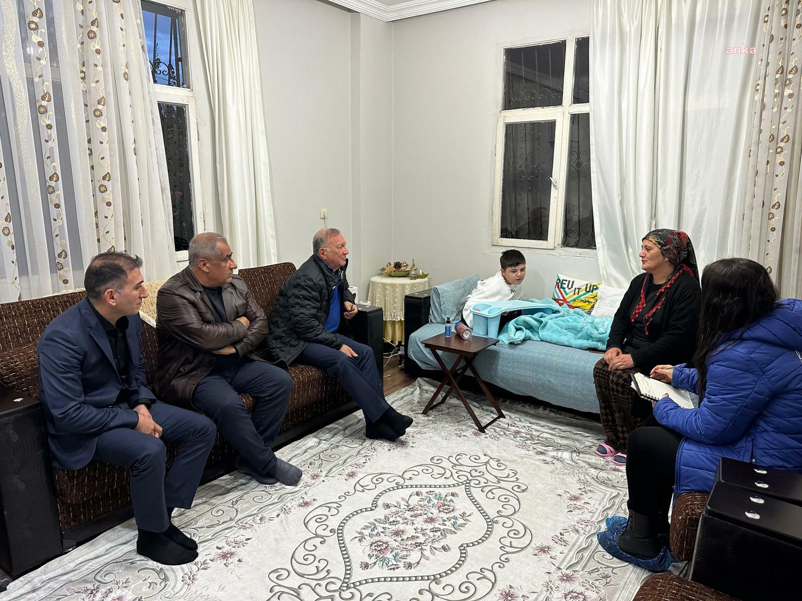 SEYHAN BELEDİYE BAŞKANI AKAY, HADIRLI VE OVA MAHALLELERİNİ ZİYARET ETTİ