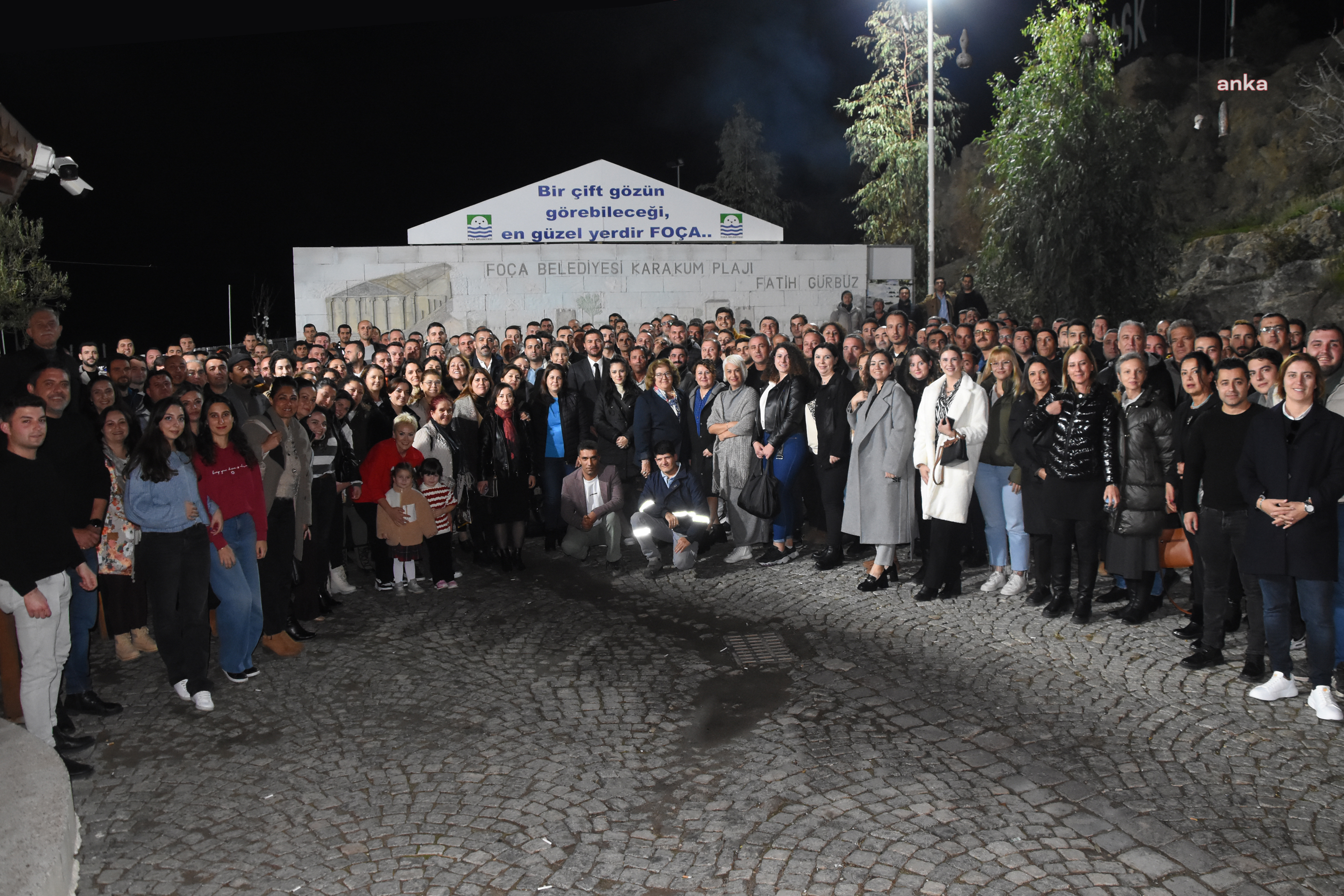 FOÇA BELEDİYE BAŞKANI FATİH GÜRBÜZ, MESAİ ARKADAŞLARI VE DOSTLARIYLA BULUŞTU