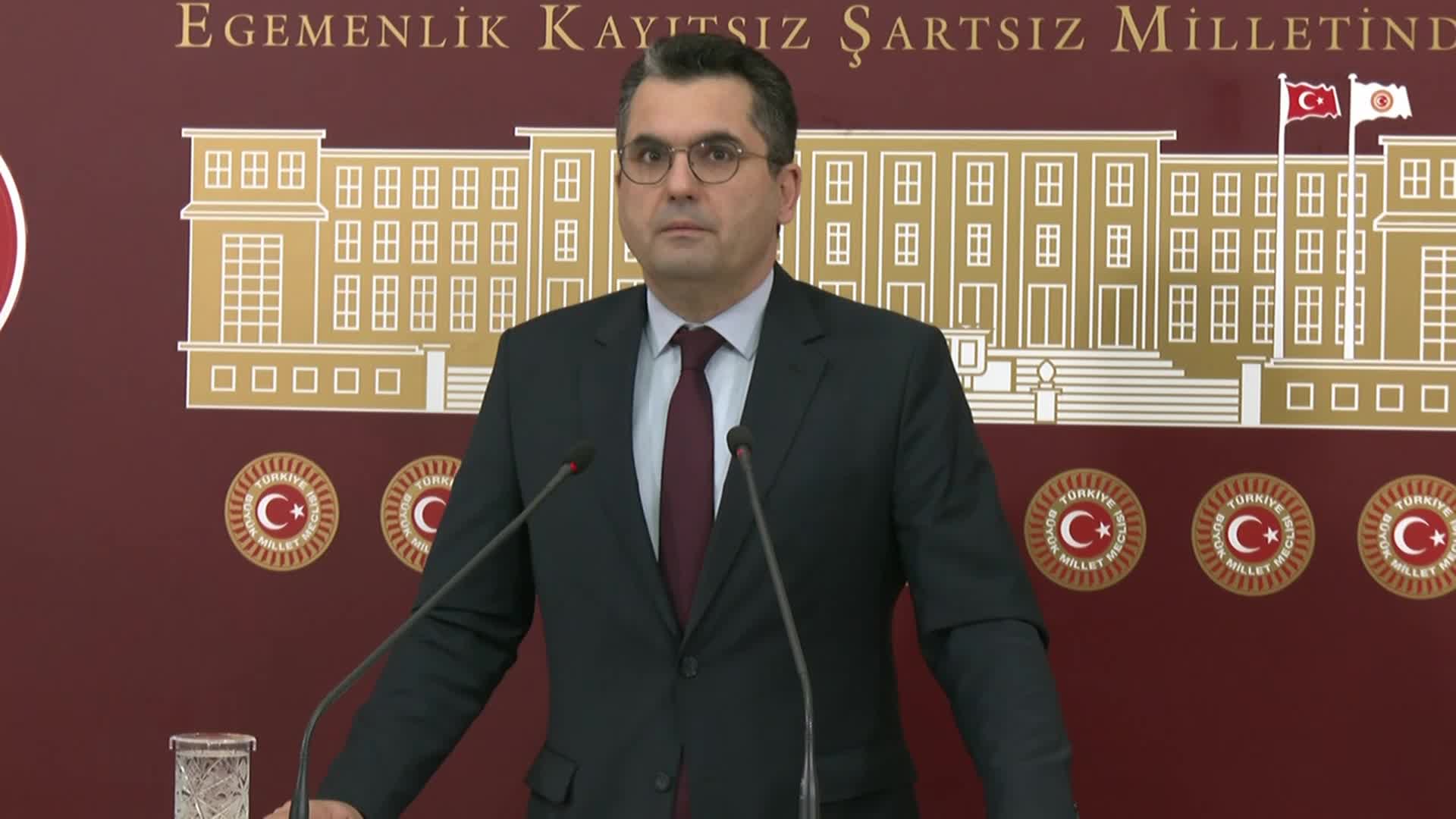 BURAK DALGIN: "ASGARİ ÜCRETİ BELİRLERKEN HASSAS BİR DENGE KURMAYA MECBURUZ. VATANDAŞIMIZI FUKARALIĞA, İŞLETMELERİMİZİ İFLASA İTEMEYİZ"