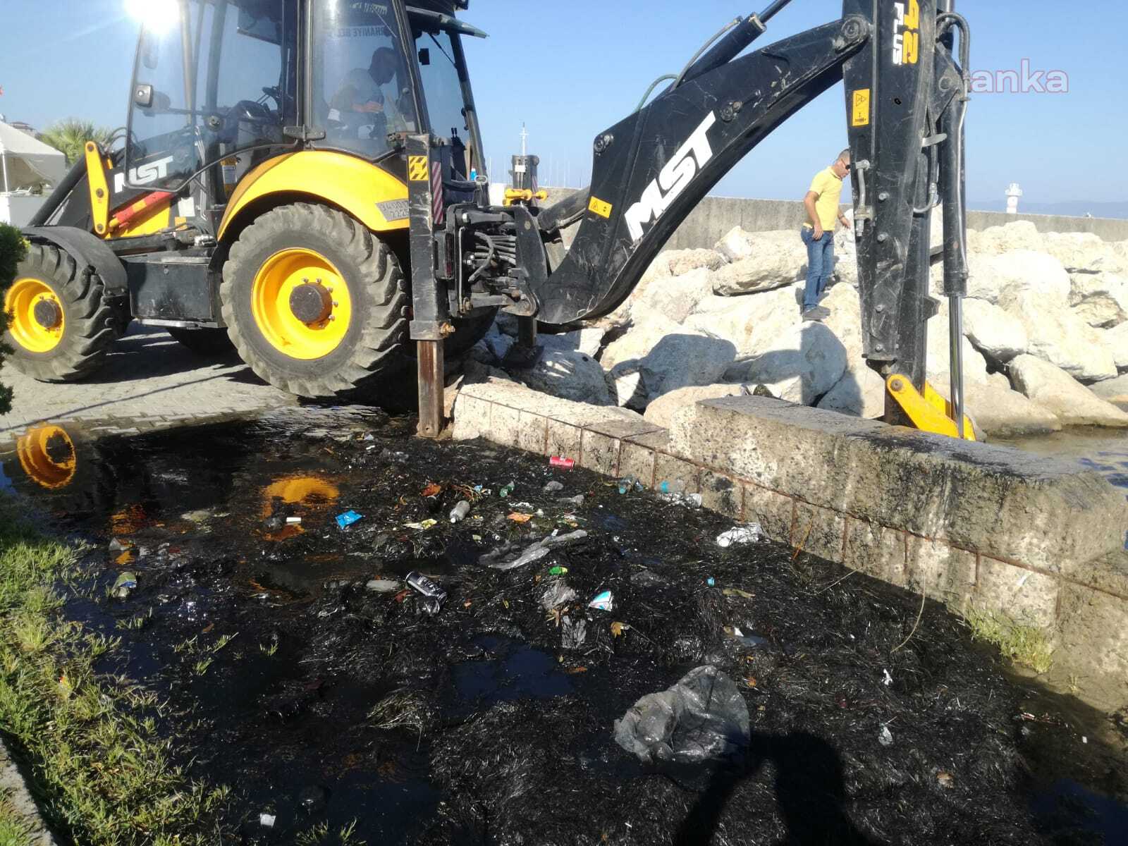BURHANİYE BALIKÇI BARINAĞINDAN VE FENERDEN ONLARCA TORBA ÇÖP ÇIKTI