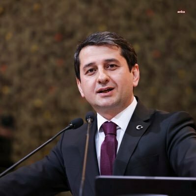 İYİ PARTİ, İBB GRUP BAŞKAN VEKİLLİĞİNDEN İSTİFA EDEN İBRAHİM ÖZKAN'I YENİDEN SEÇEN İYİ PARTİLİ MECLİS ÜYELERİ VE ÖZKAN'I "KESİN İHRAÇ" TALEBİYLE DİSİPLİN KURULU'NA SEVK ETTİ