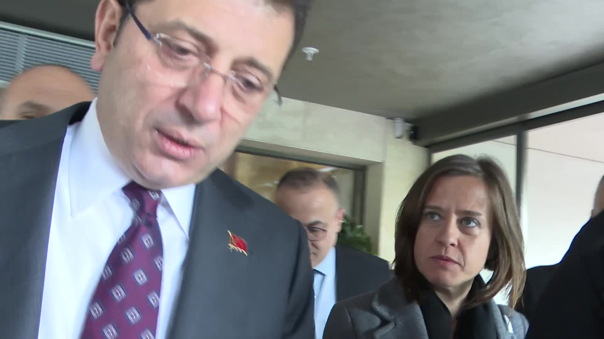 İMAMOĞLU, İYİ PARTİ İBB MECLİS ÜYELERİNİN İHRAÇ SÜRECİNİN BAŞLATILMASIYLA İLGİLİ, "BAŞKA PARTİNİN KENDİ İÇİNDE YÜRÜYEN SÜREÇLERLE İLGİLİ KONUŞMAM” DEDİ
