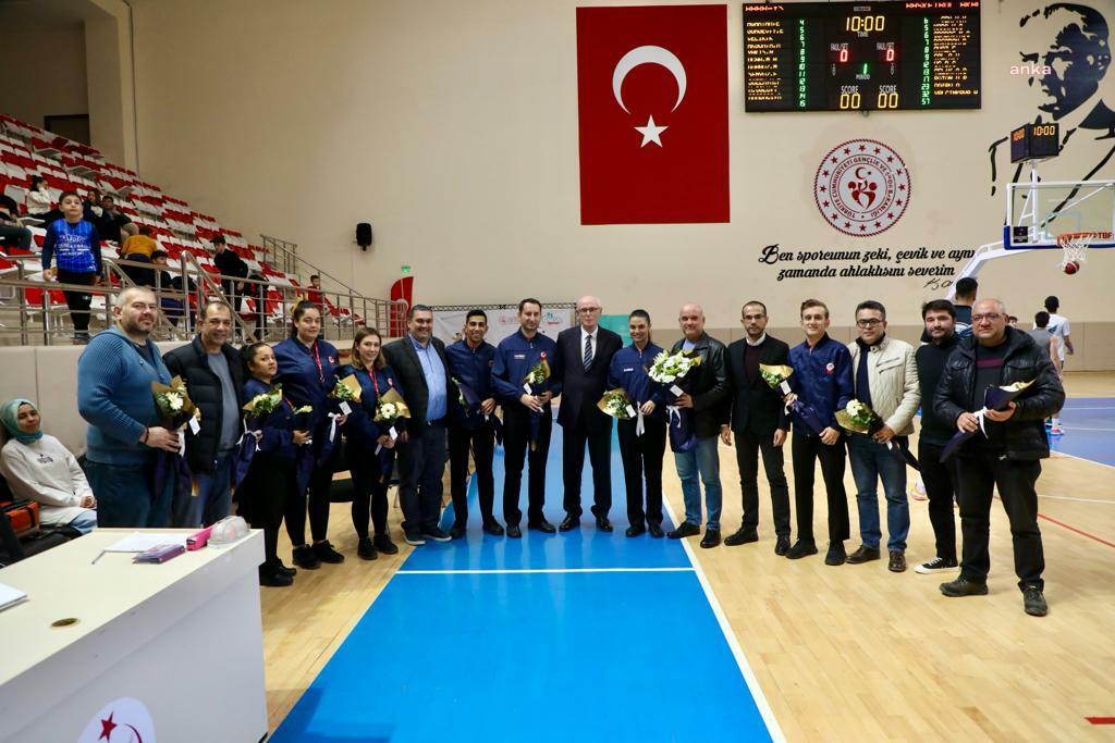ODUNPAZARI BELEDİYE BAŞKANI KURT: “ŞİDDETİN HER TÜRLÜSÜNE HEP BİRLİKTE KARŞI ÇIKMALIYIZ”