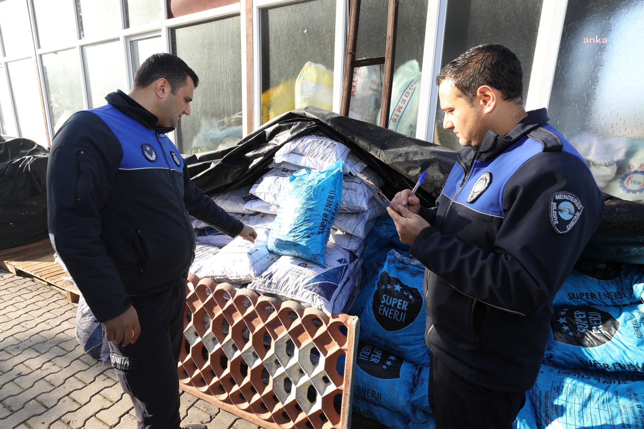 MENDERES'TE KÖMÜR DENETİMİ