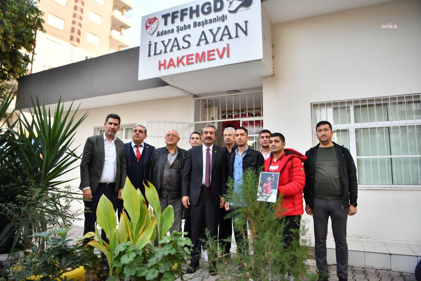 ÇUKUROVA BELEDİYE BAŞKANI ÇETİN’DEN HAKEMLERE “GEÇMİŞ OLSUN” ZİYARETİ