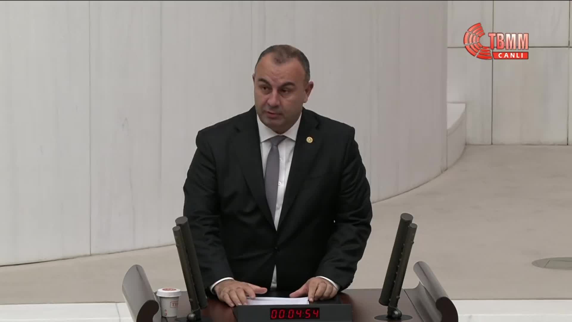 TBMM’DE BÜTÇE GÖRÜŞMELERİ… EDNAN ARSLAN: “2024 SANAYİ VE TEKNOLOJİ BAKANLIĞI BÜTÇESİ KOBİ’LER, İSTİHDAM, AR-GE, İHRACAT SÜREÇLERİ AÇISINDAN BEKLENTİLERİ KARŞILAMAKTAN HAYLİ UZAKTIR. O YÜZDEN BİZ BU BÜTÇEYE ‘HAYIR’ DİYORUZ”