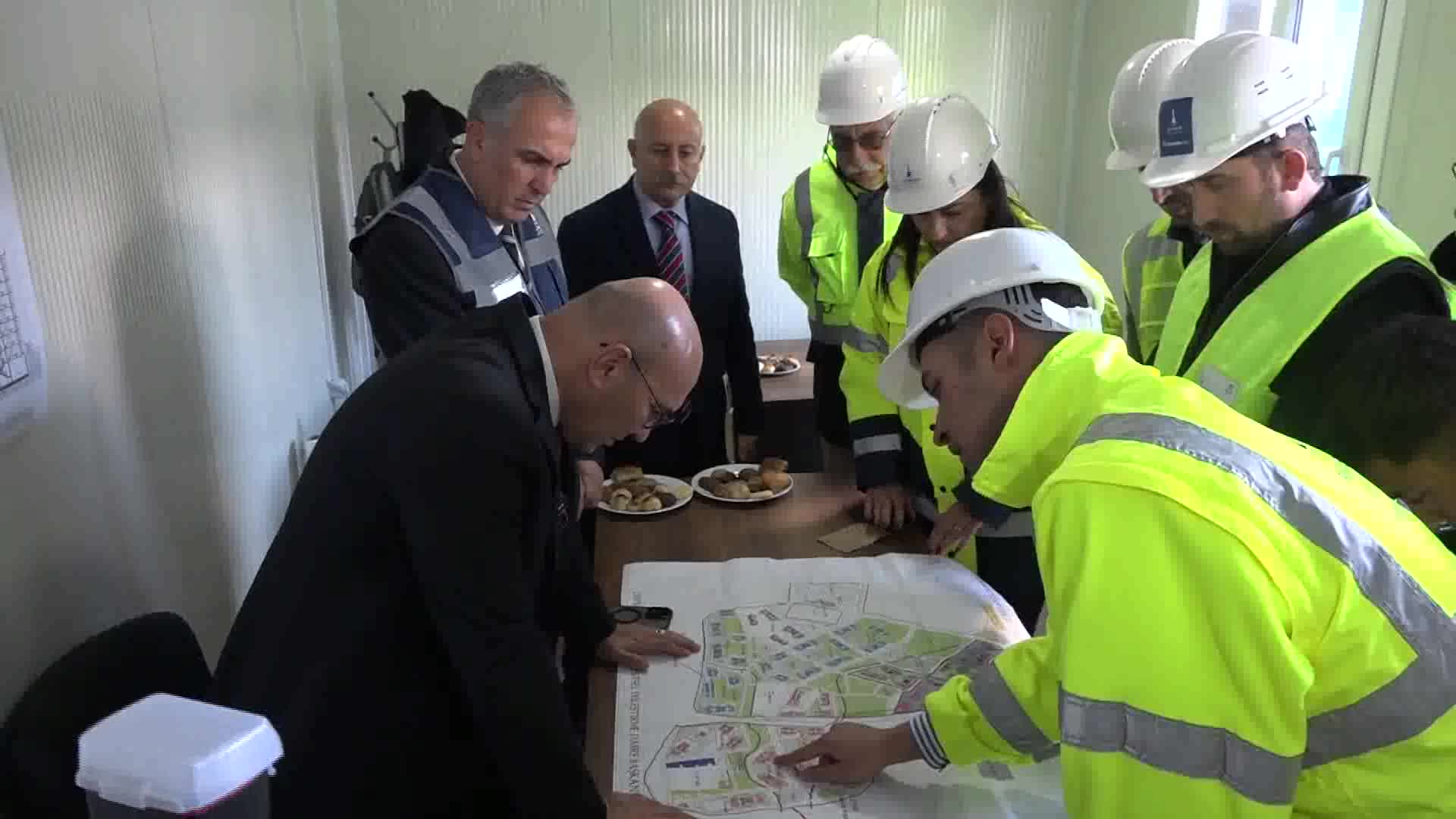 UZUNDERE KENTSEL DÖNÜŞÜM BÖLGESİ’NDE 2026 HEDEFİ: "4 ETAPTA 3 BİN 500 BAĞIMSIZ BİRİM TAMAMLANACAK"