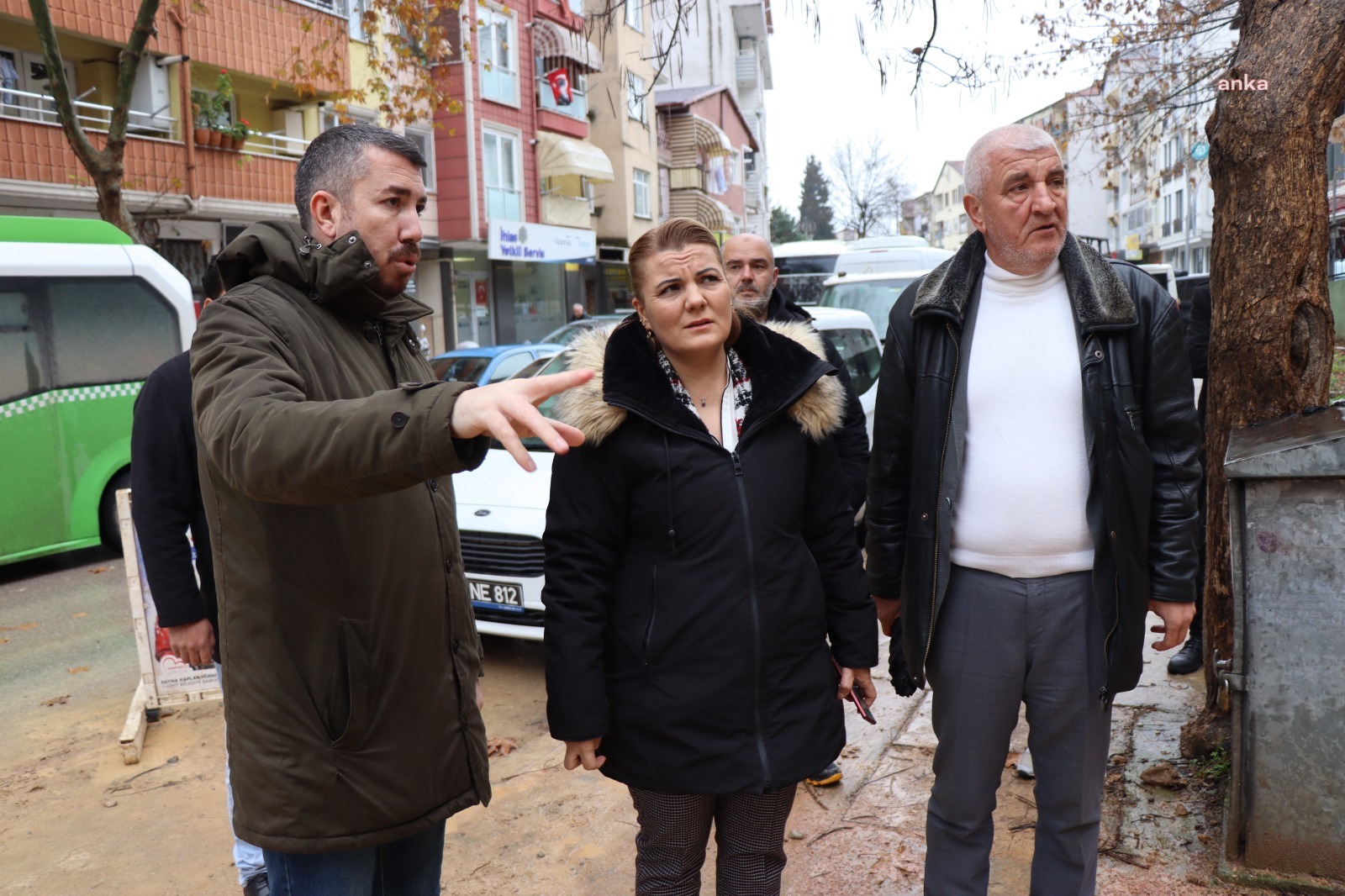 İZMİT BELEDİYE BAŞKANI HÜRRİYET: “YILLARIN SORUNLARINI ÇÖZMEYE DEVAM EDİYORUZ”