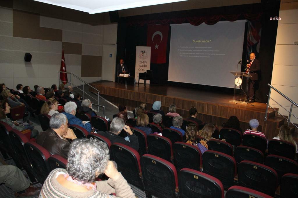 KARŞIYAKA'DA YURTTAŞLAR SAĞLIK SEMİNERLERİYLE BİLİNÇLENİYOR