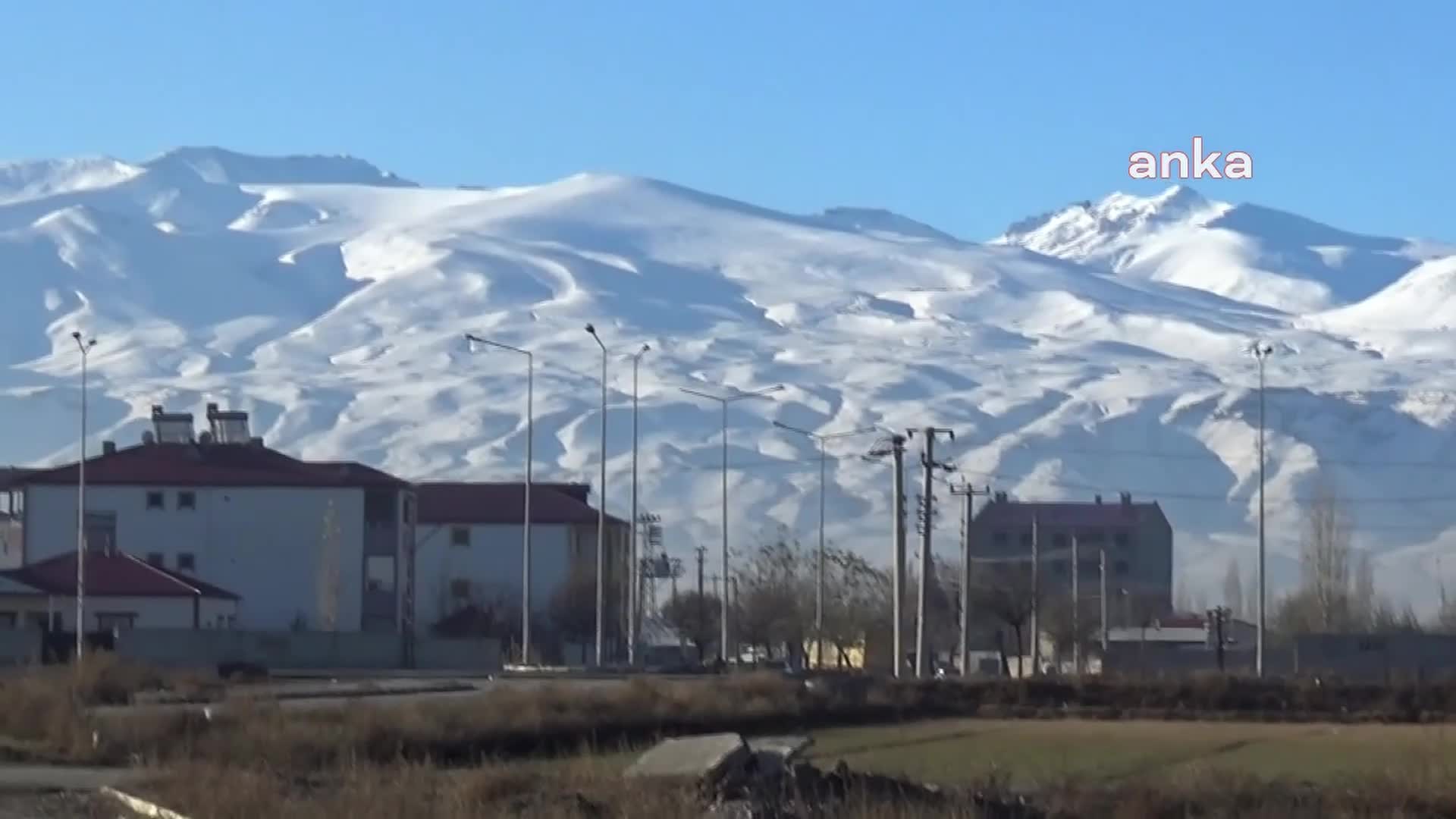 IĞDIR’DA 47 KÖY YOLU, KAR YAĞIŞI NEDENİYLE KAPATILDI